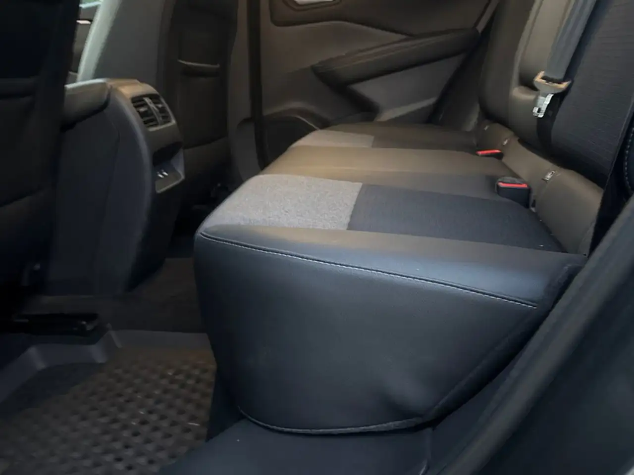 Nissan Qashqai 1.3 mhev n-connecta 2wd 140cv 11