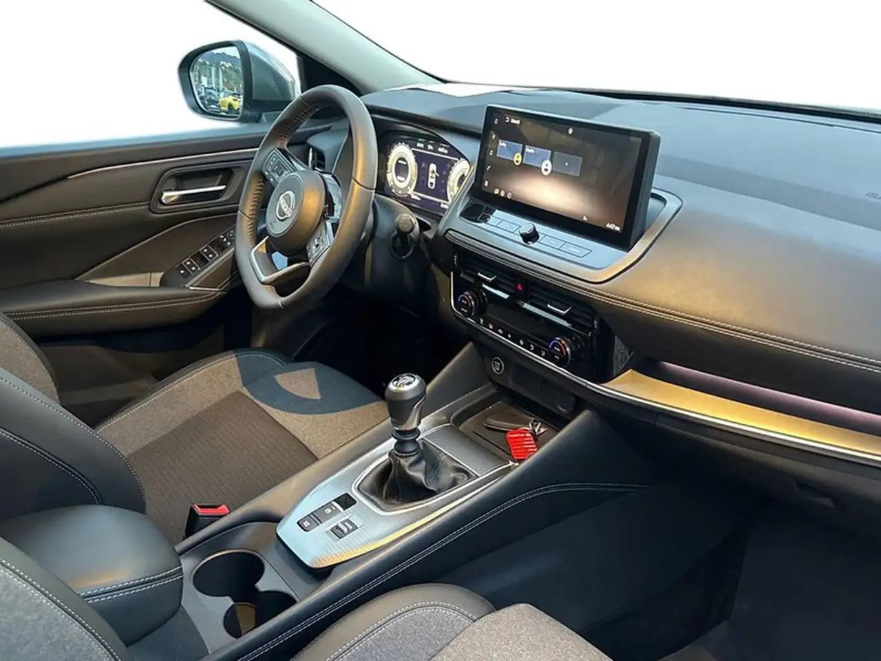 Nissan Qashqai 1.3 mhev n-connecta 2wd 140cv 8