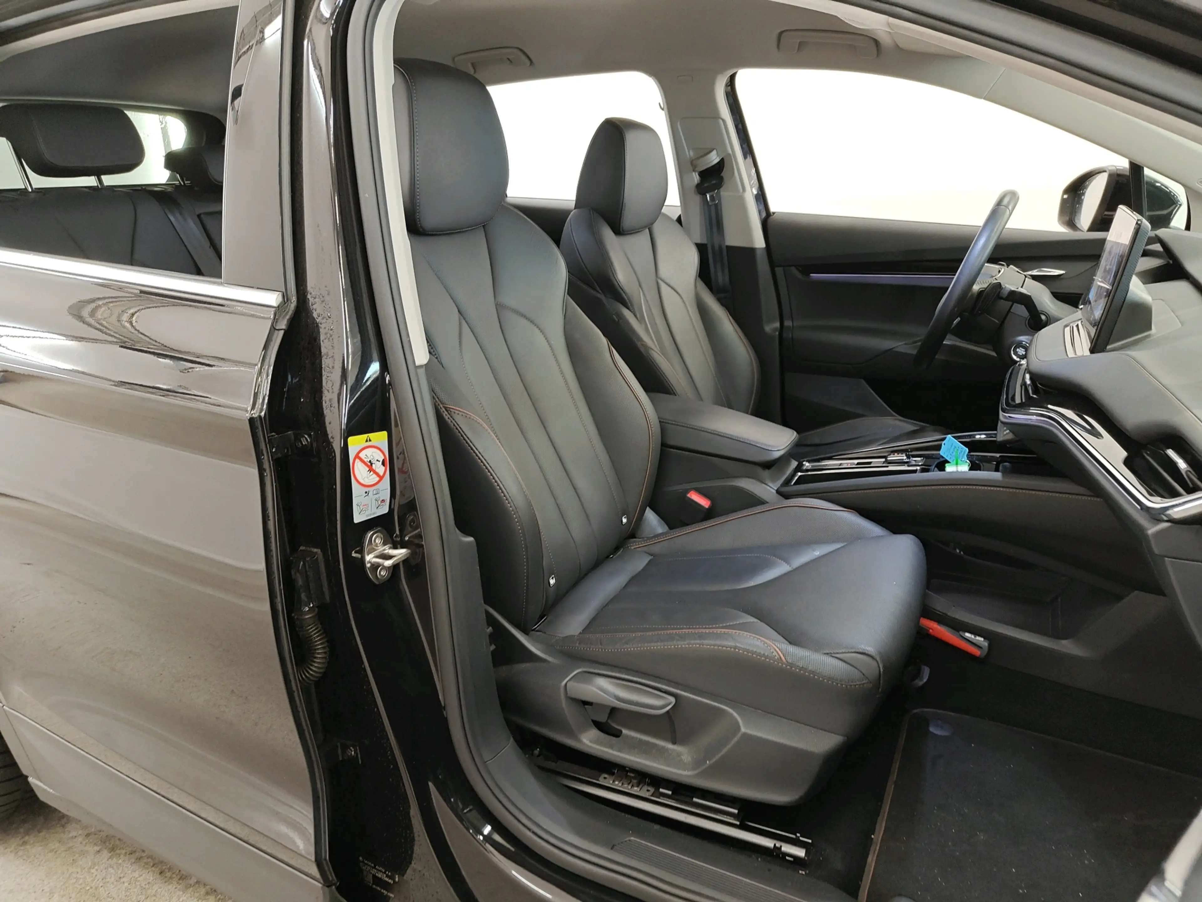 Skoda Enyaq iV 80 204pk | SOH 93% | Licht | Klimaat | Comfort — photo 7