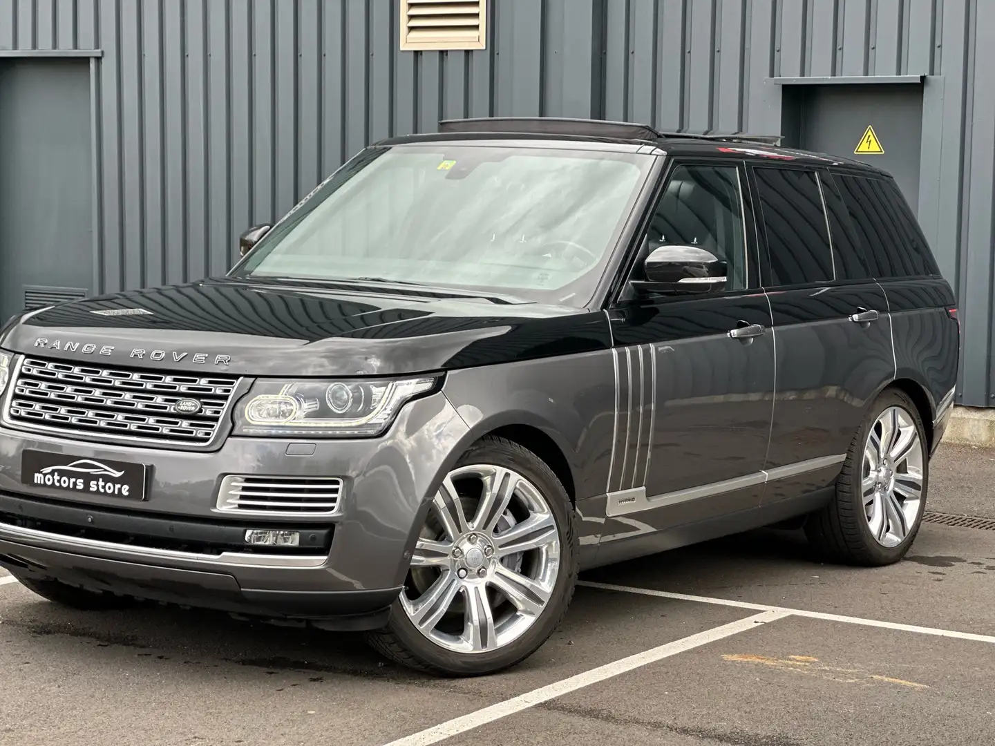 Land Rover Range Rover 3.0 SDV6 Hybrid Vogue/AUTOBIOGRAPIE/HTVA Gris - 2