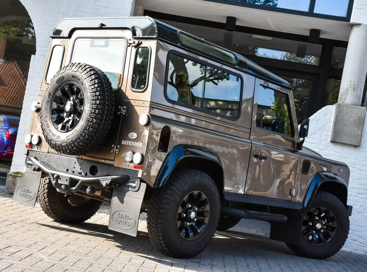 Land Rover Defender 90 LIMITED EXCLUSIVE EDITION *** LICHTE VRACHT *** — foto 8