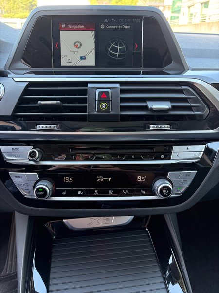BMW X3 xDrive 20 d xLine, AHK+HeadUp+Pano... — photo 11