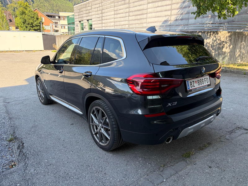 BMW X3 xDrive 20 d xLine, AHK+HeadUp+Pano... — photo 7