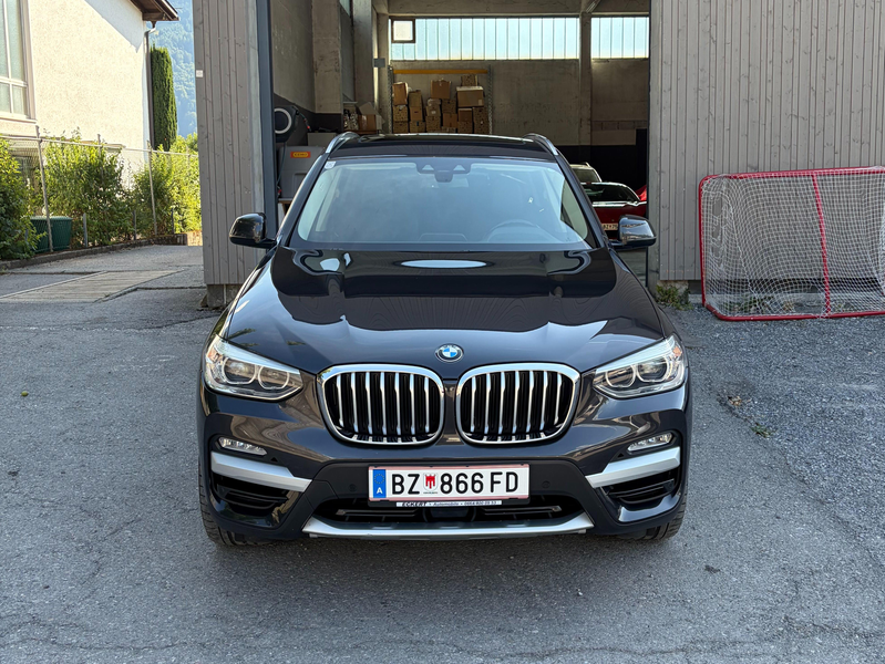 BMW X3 xDrive 20 d xLine, AHK+HeadUp+Pano... — photo 5