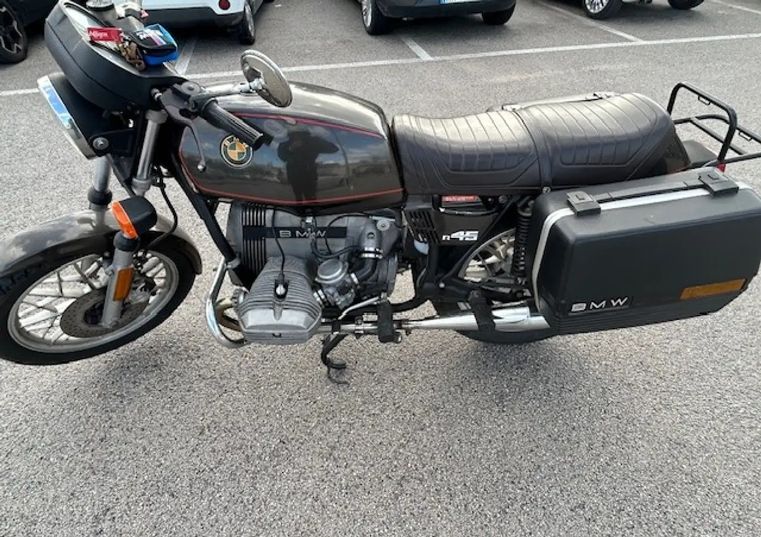 BMW R 45 Marrón - 1