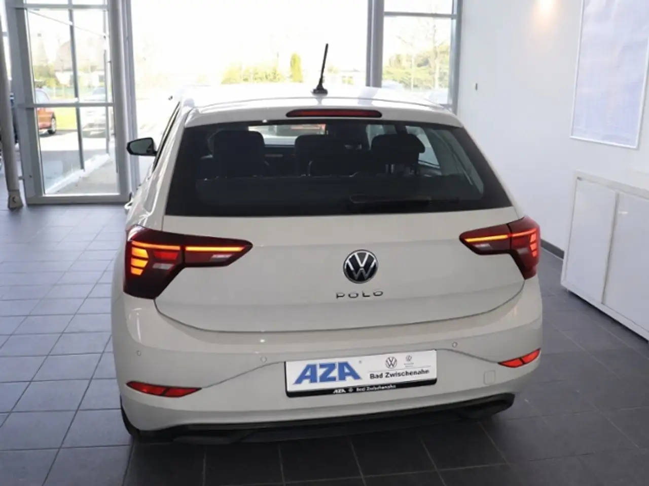 Volkswagen Polo 1.0 MPI Basis | App-Connect | Sitzheizung 7