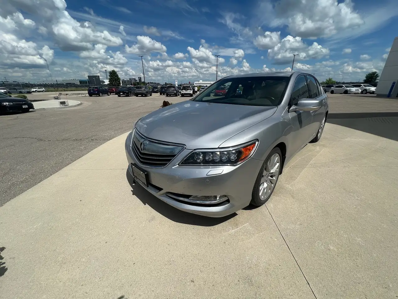 Acura RLX снимка Acura RLX
