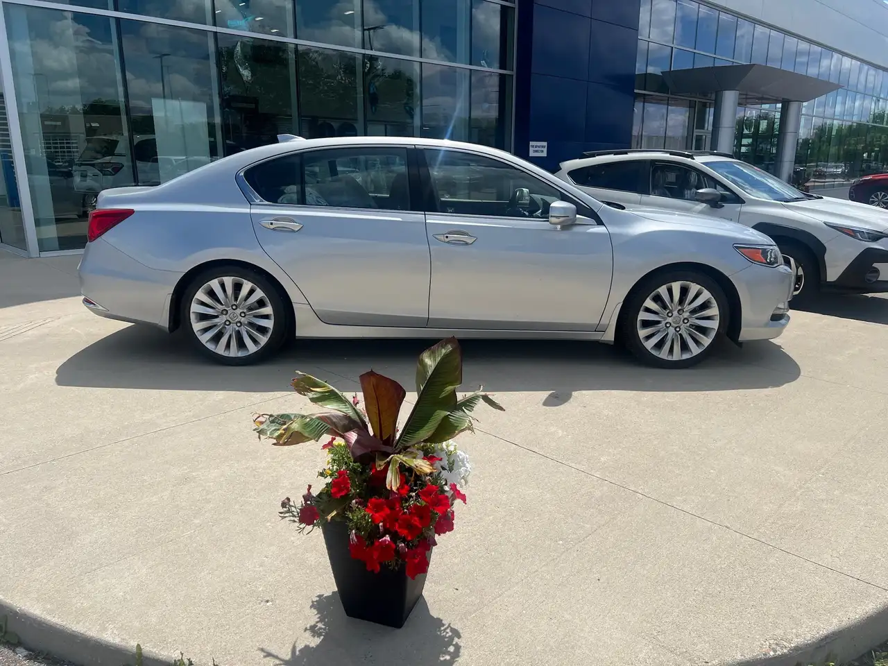 Acura RLX снимка Acura RLX