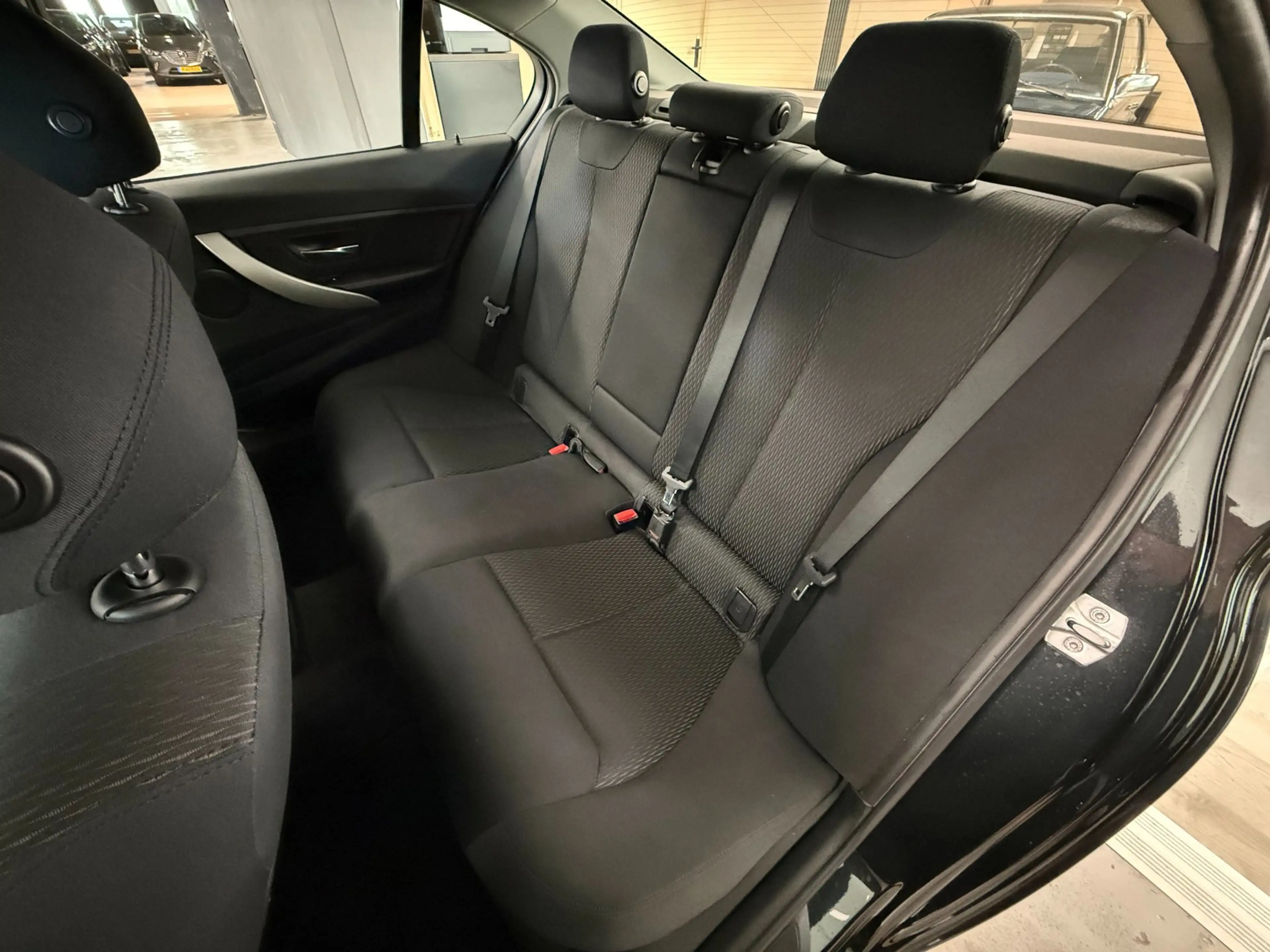 BMW 316 3-serie 316i High Executive|TREKHAAK|PDC|CRUISE|ST — photo 28
