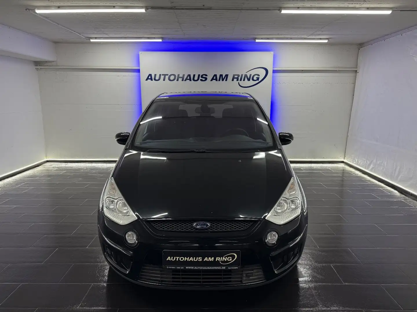 Ford S-Max Titanium 7-SITZ TÜV:11/27 2-ZONE SZHZG ALU Schwarz - 1