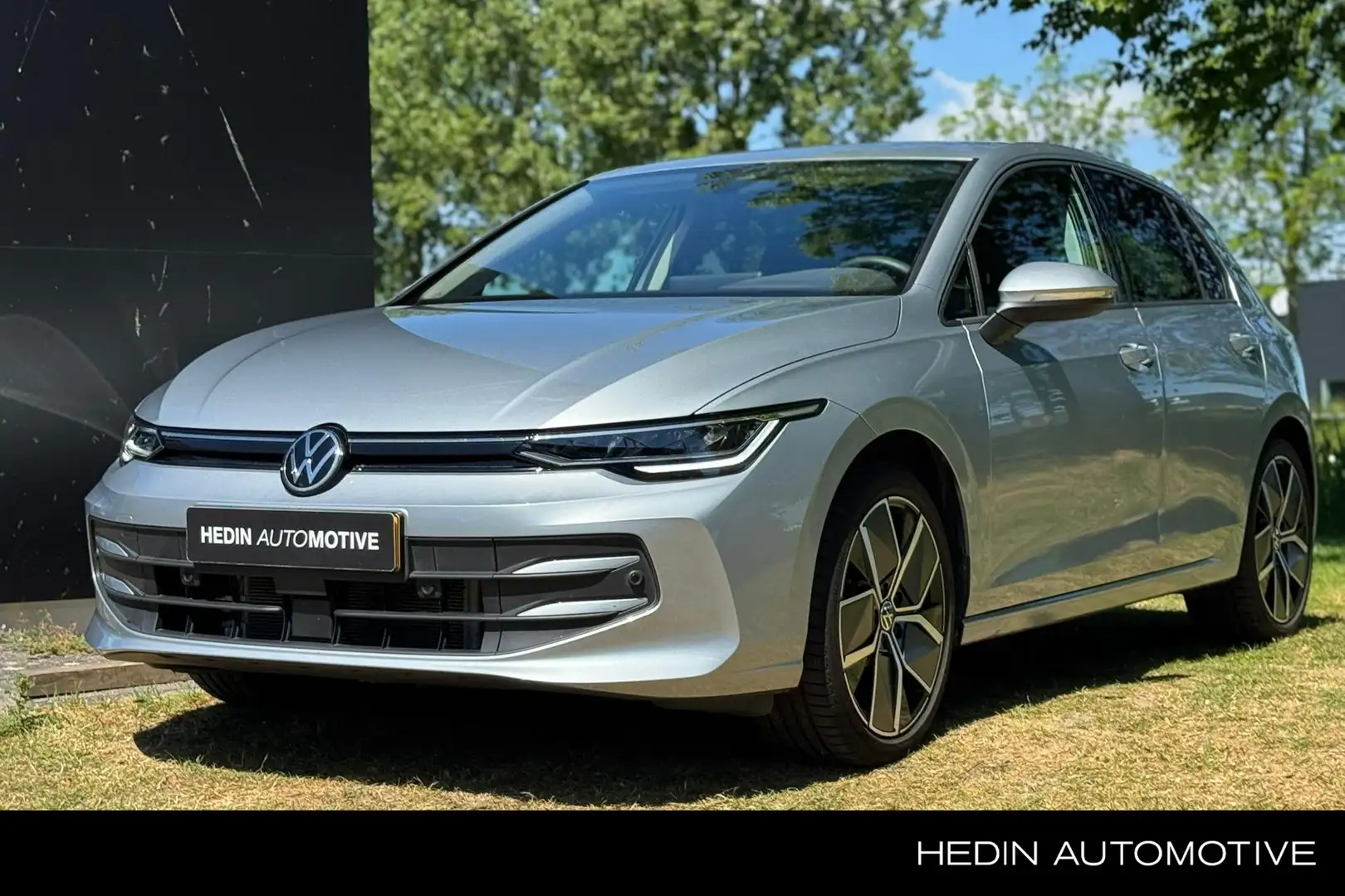 Volkswagen Golf 8.5 1.5 TSI Oranje Edition | Navigatie | Stoel/stu Gris - 1