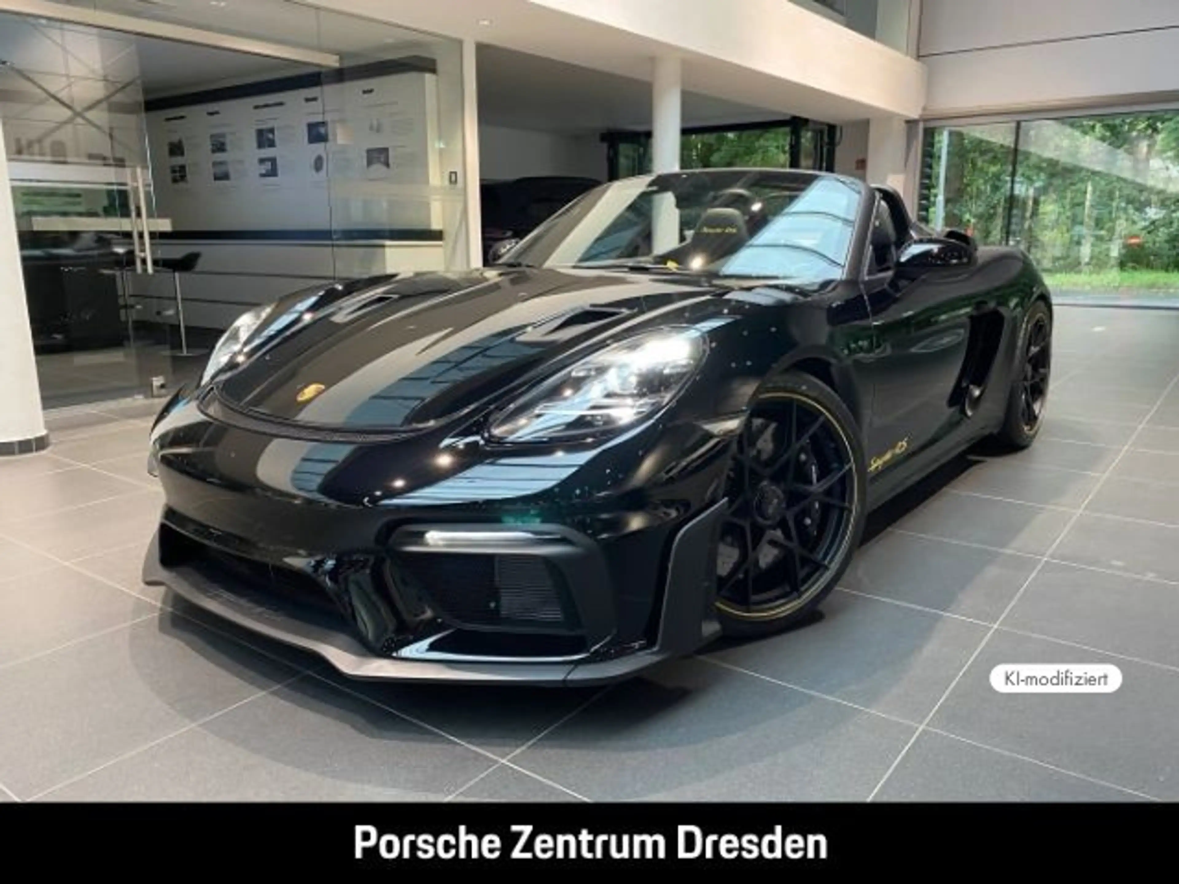 Porsche 718 Spyder RS — photo 11