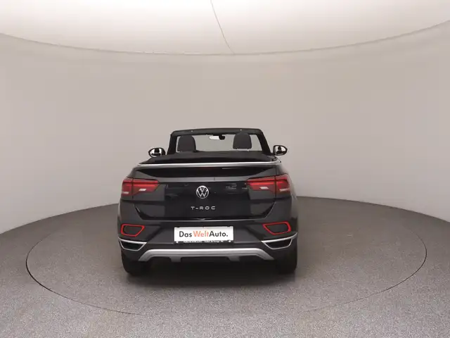 Volkswagen T-Roc view 6