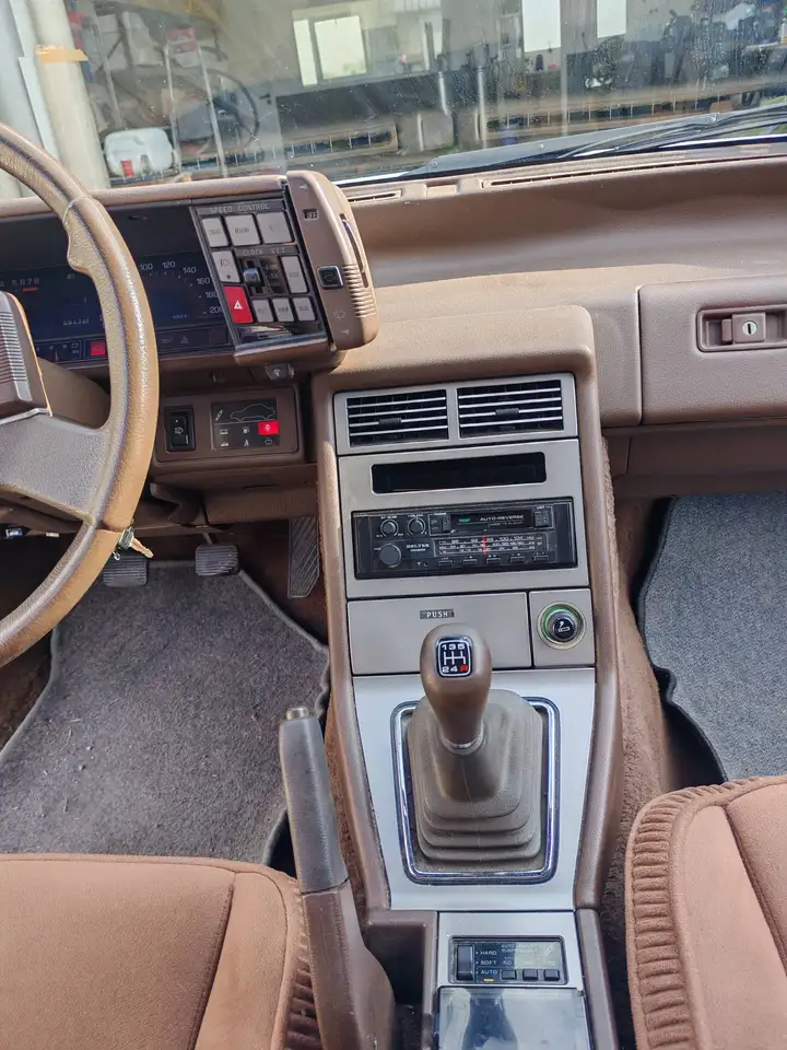 Mazda 929 Coupé 2.0i LTD Sup. Spec., foto 8