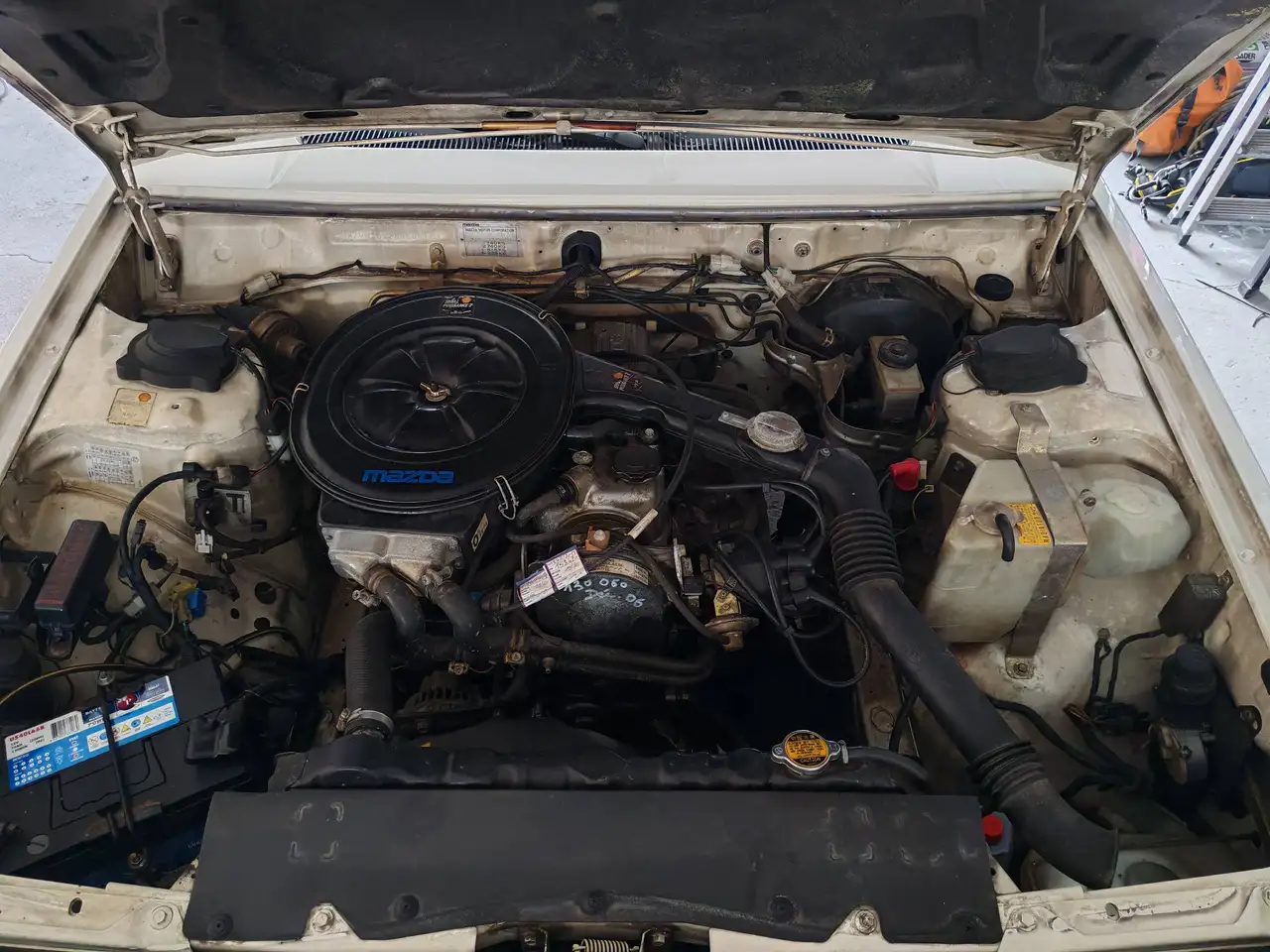 Mazda 929 Coupé 2.0i LTD Sup. Spec., foto 9