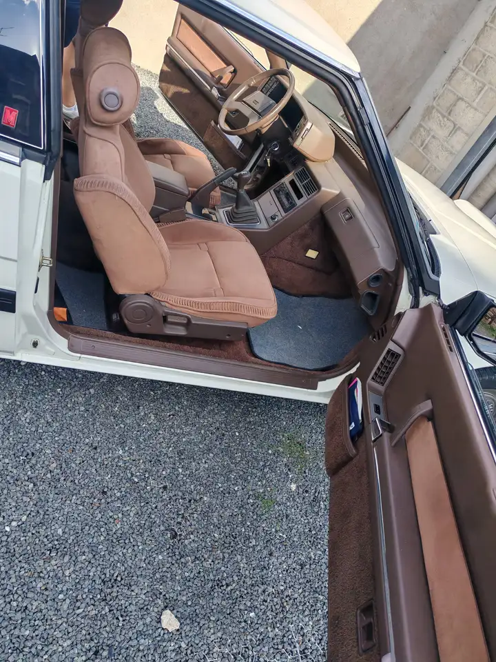 Mazda 929 Coupé 2.0i LTD Sup. Spec., foto 7