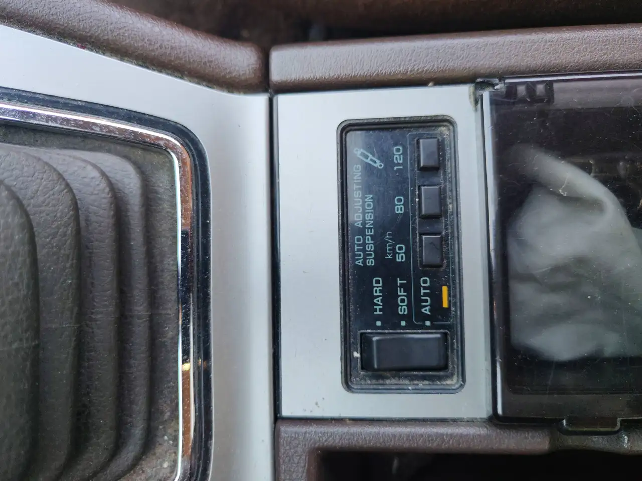 Mazda 929 Coupé 2.0i LTD Sup. Spec., foto 12