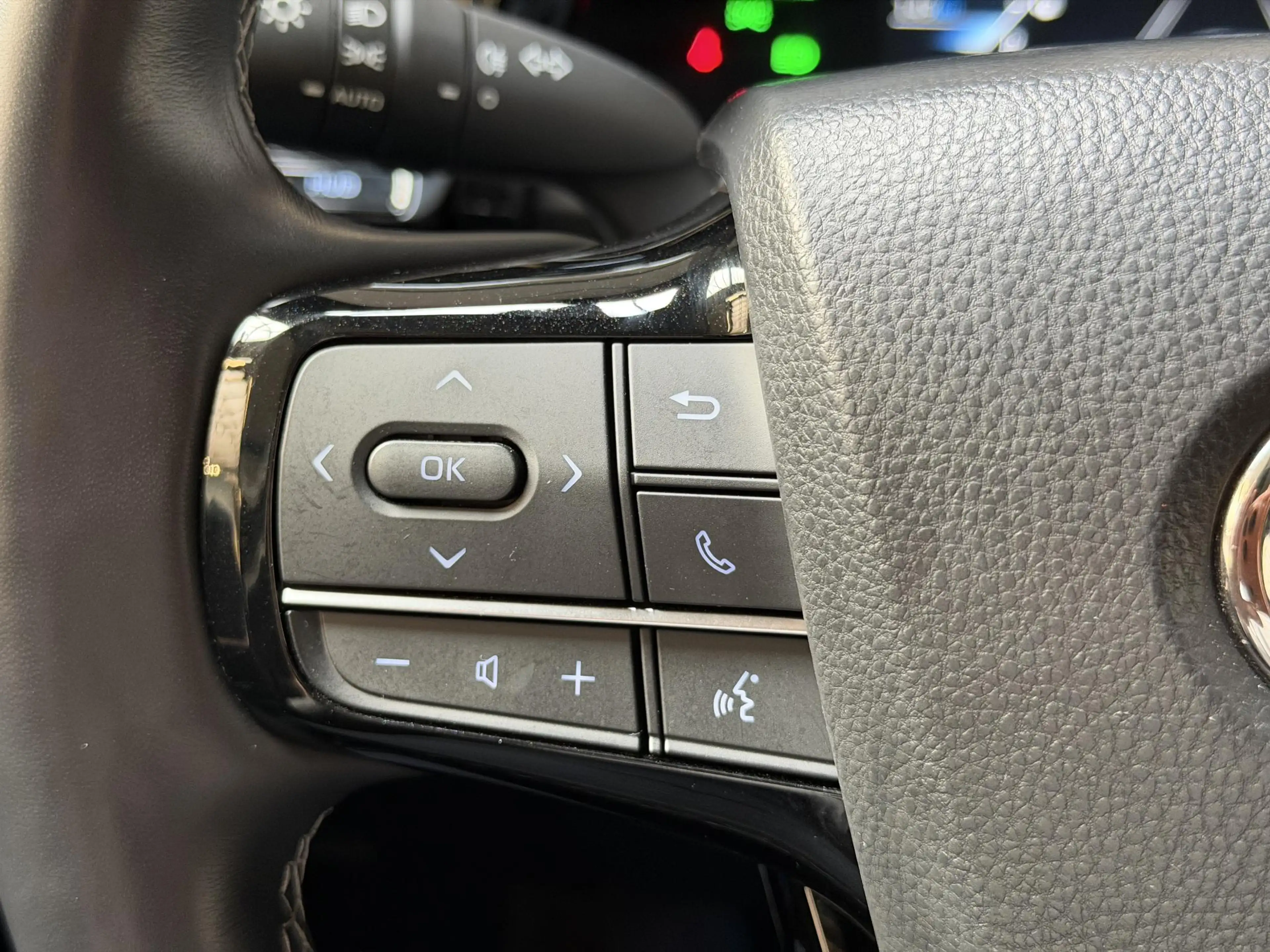 Toyota Mirai Prestige Panoramadak Automaat — photo 19