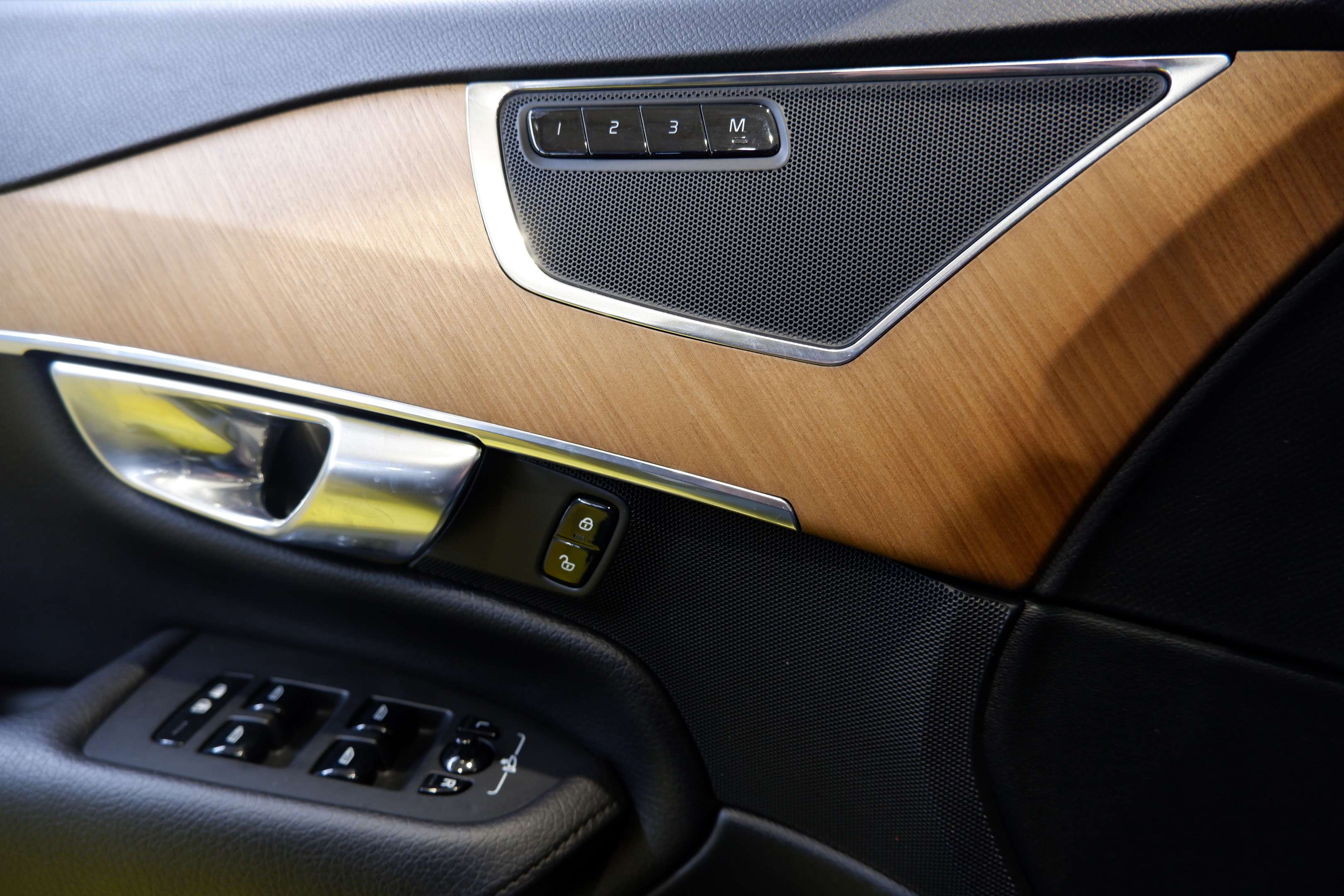 2022 Volvo XC90 T6- POLESTAR- AUTO PILOT,REG VIT ADAP, WINTER PACK thumb 32