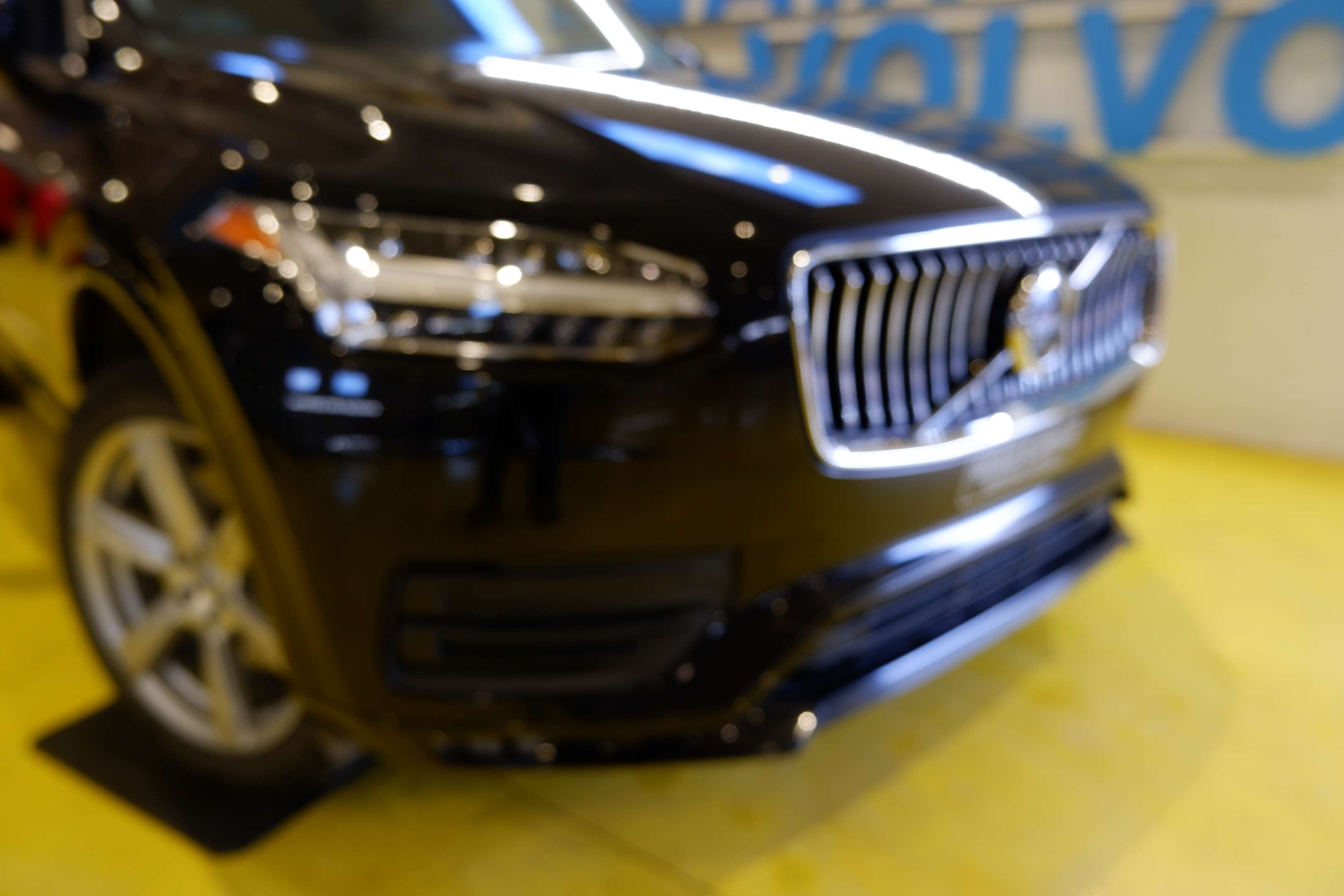 2022 Volvo XC90 T6- POLESTAR- AUTO PILOT,REG VIT ADAP, WINTER PACK thumb 6