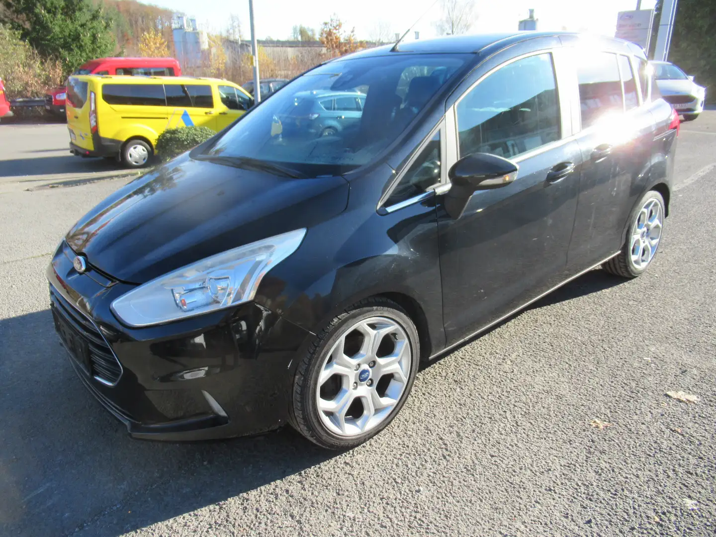 Ford B-Max B-MAX 1.0 EcoBoost SYNC Edition Zwart - 2