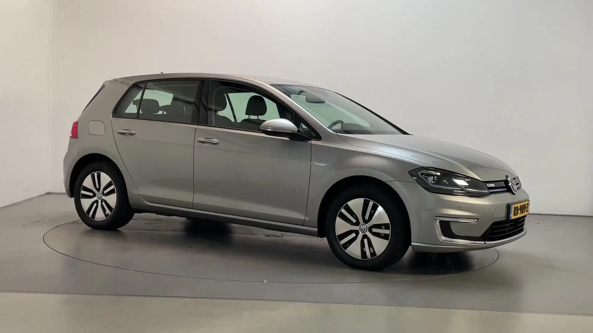 Volkswagen e-Golf Navigatie Parkeersensoren App-Connect Grijs - 1