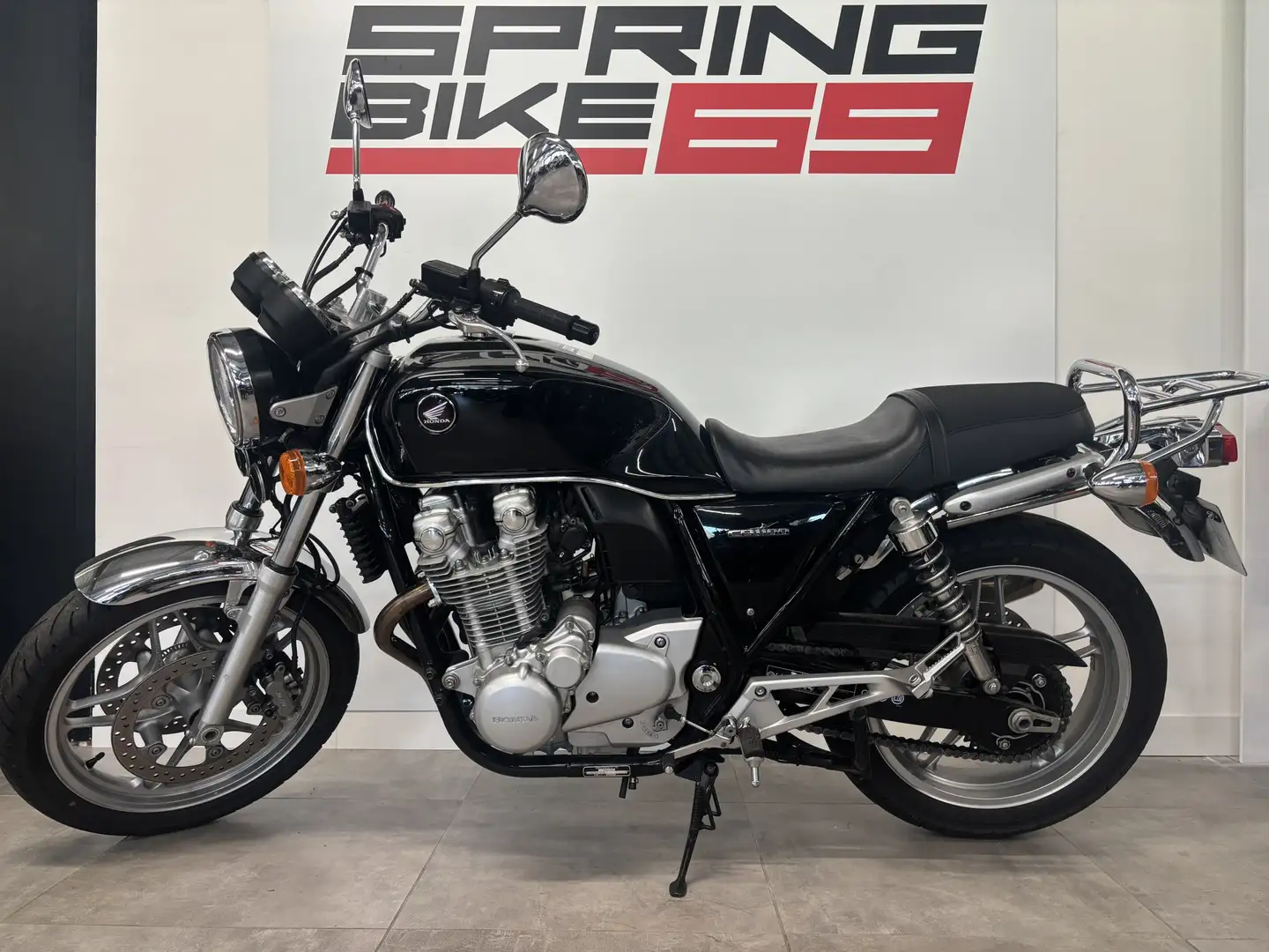 Honda CB 1100 Negro - 1