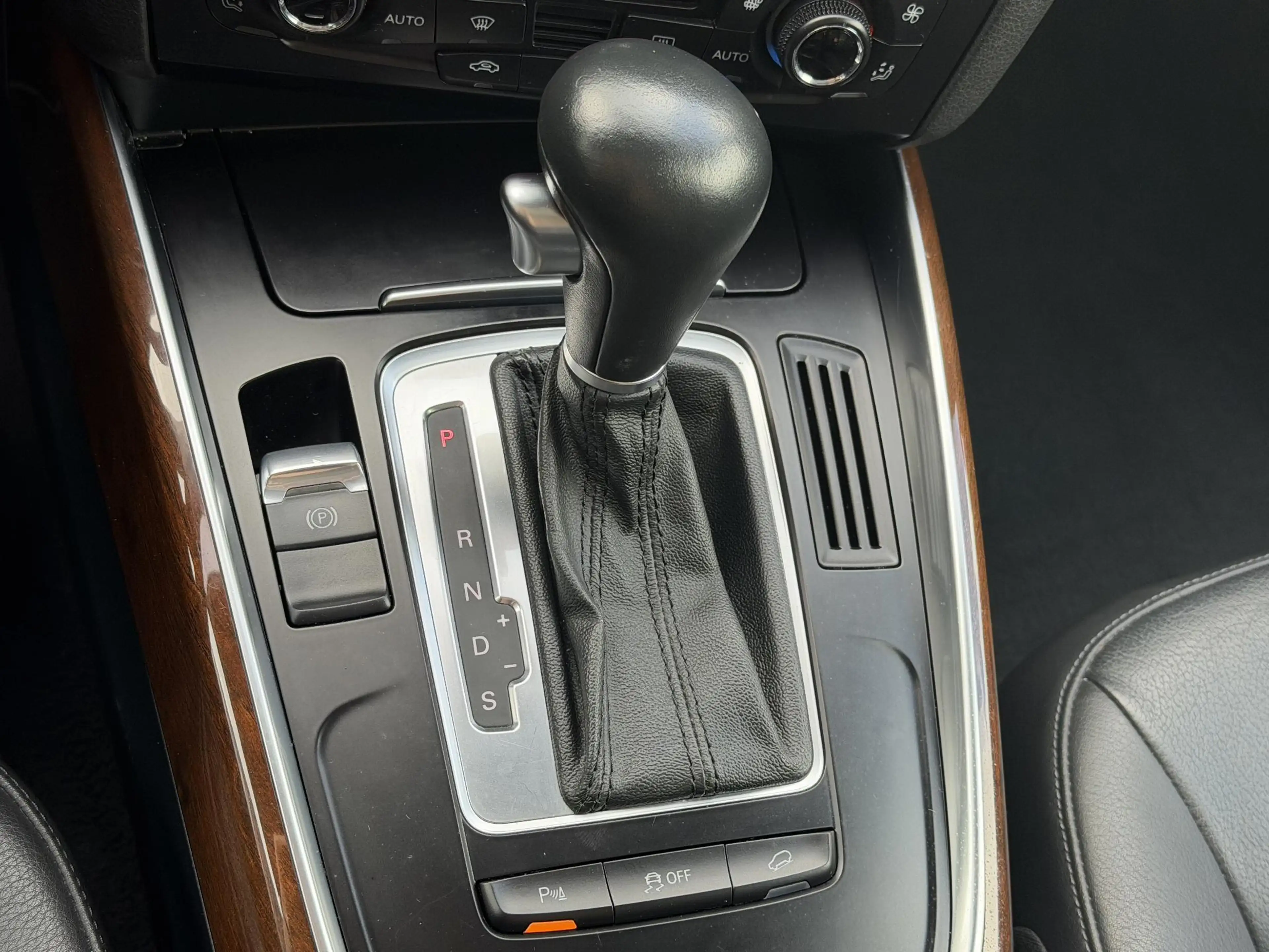 Audi Q5 3.2 FSI quattro Pro Line AUTOMAAT | AFNEEMBAAR| NI — photo 15