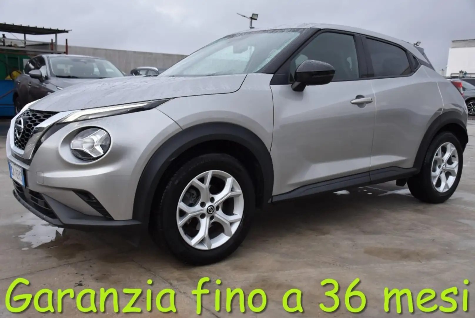 Nissan Juke 1.0 DIG-T 117 CV N-Connecta Grigio - 1
