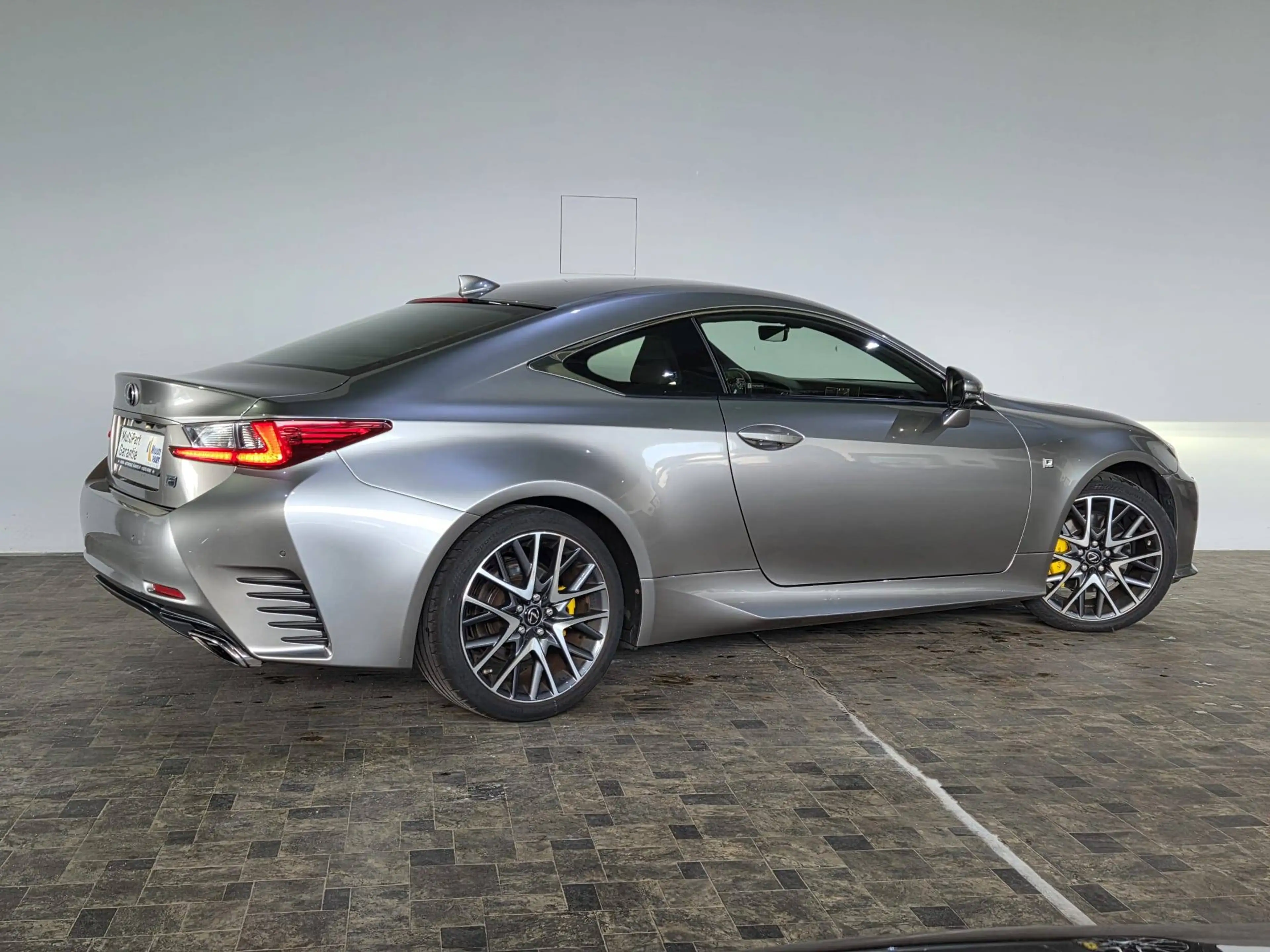 Lexus RC 300h RC 300h F SPORT, Leder — photo 8