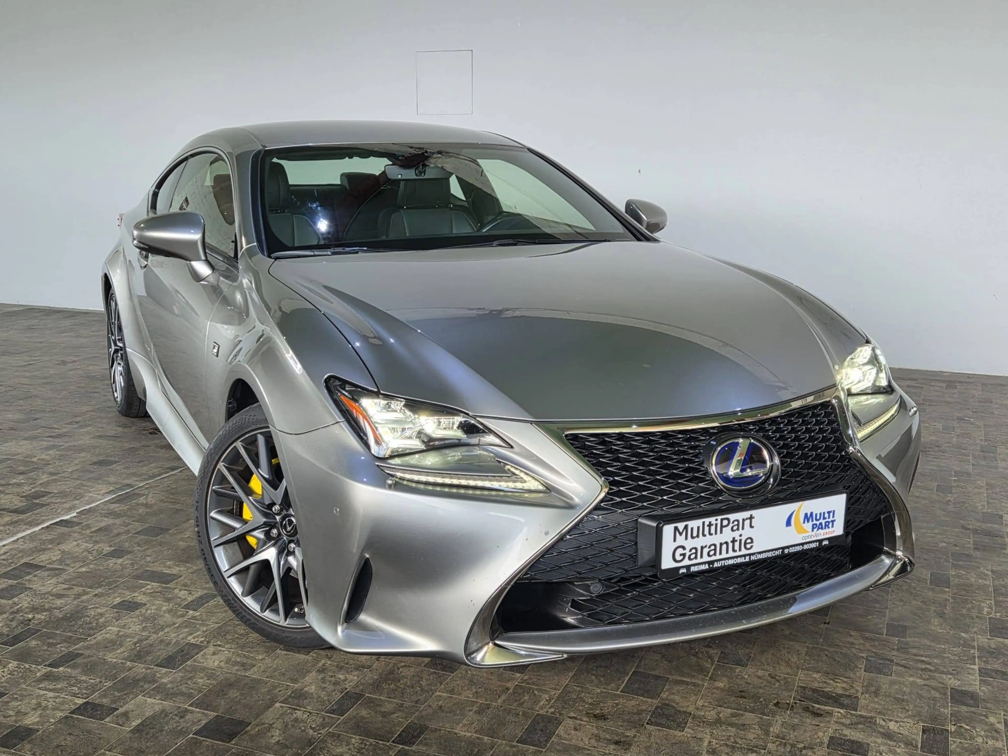 Lexus RC 300h RC 300h F SPORT, Leder — photo 3