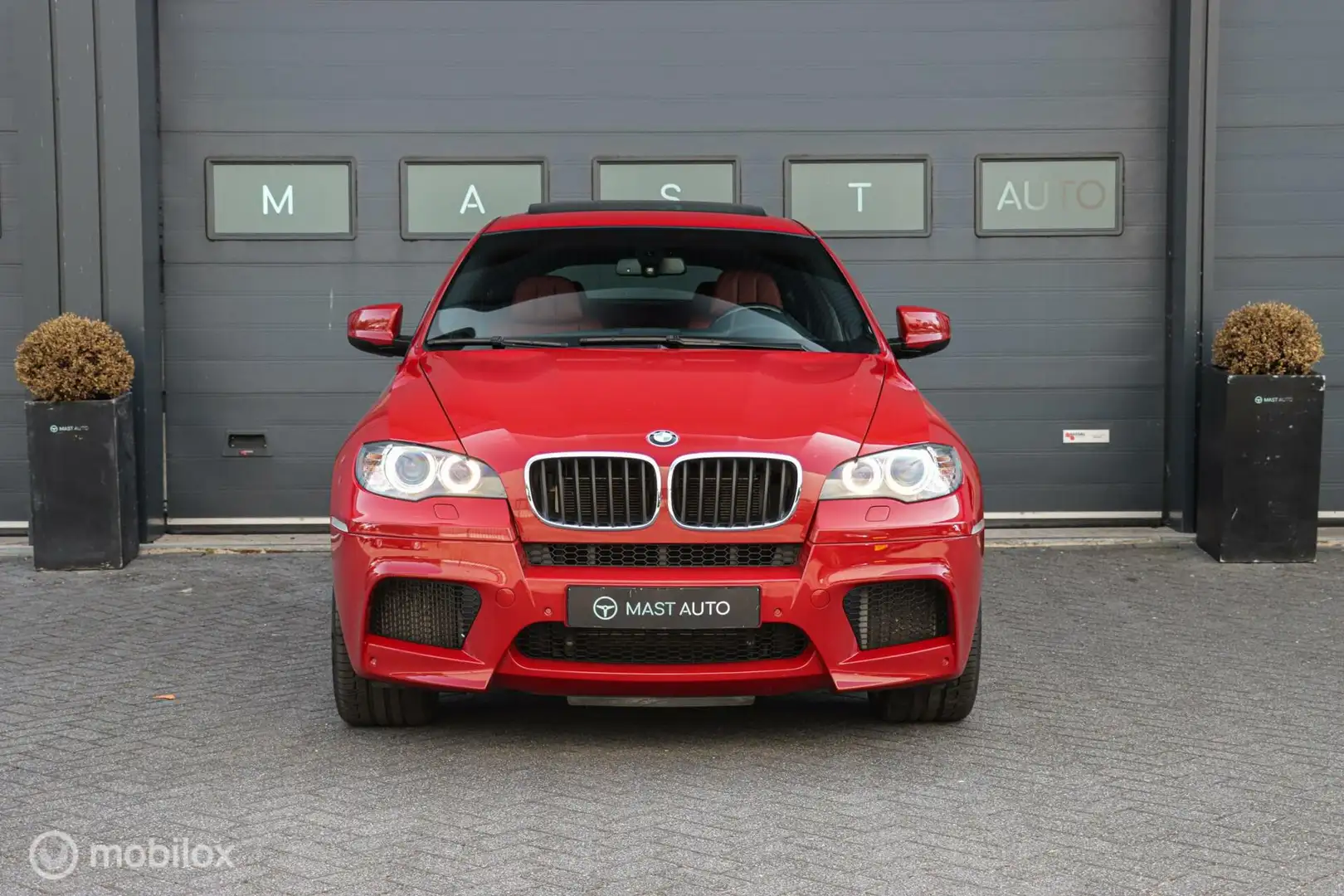 BMW X6 4.4i M | Pano | Carbon | Soft close | Leder | Navi Rood - 2