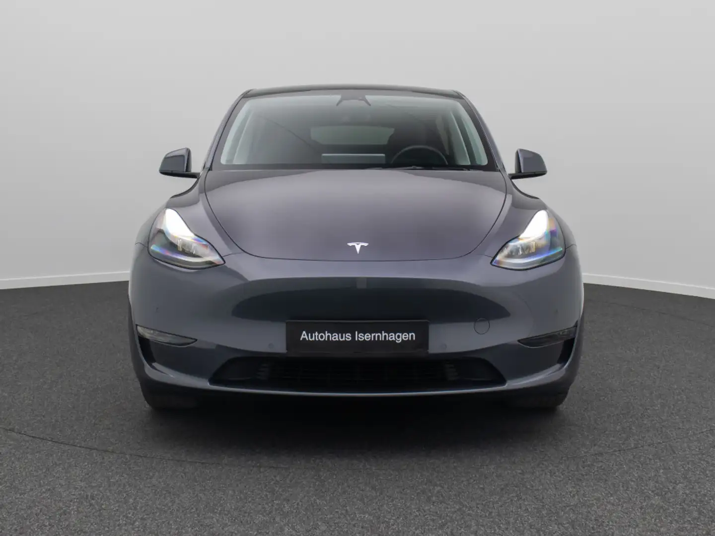 Tesla Model Y Long Range Dual AWD Panorama 20Zoll - 2