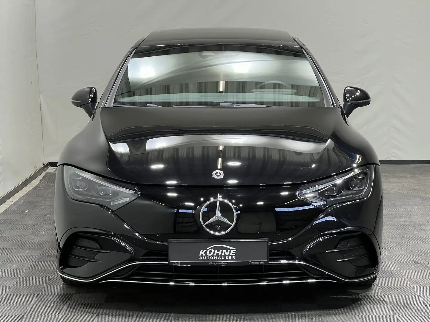 Mercedes-Benz EQE 350 4M AMG Premium PanoramaDach+Service Care Schwarz - 2