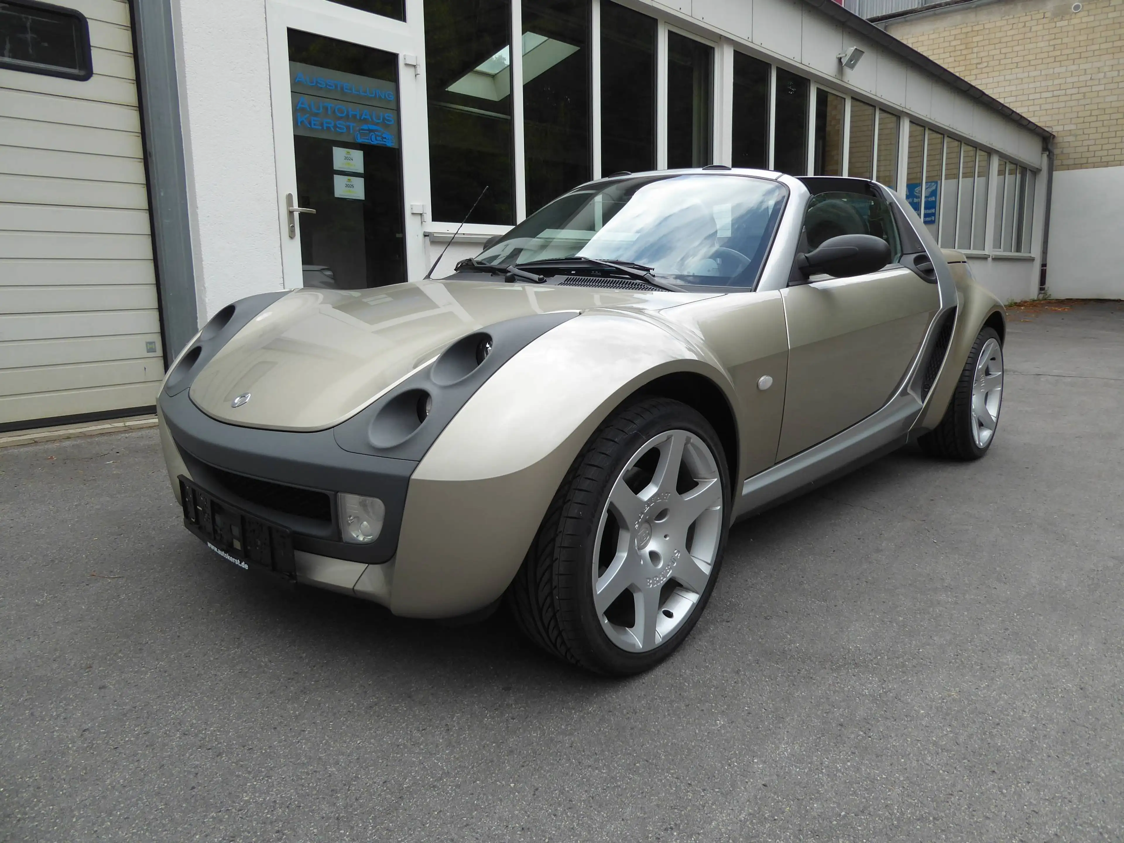 smart roadster origi. 5.642km 1. Hd Brabus Räder Leder Tempom. — photo 2