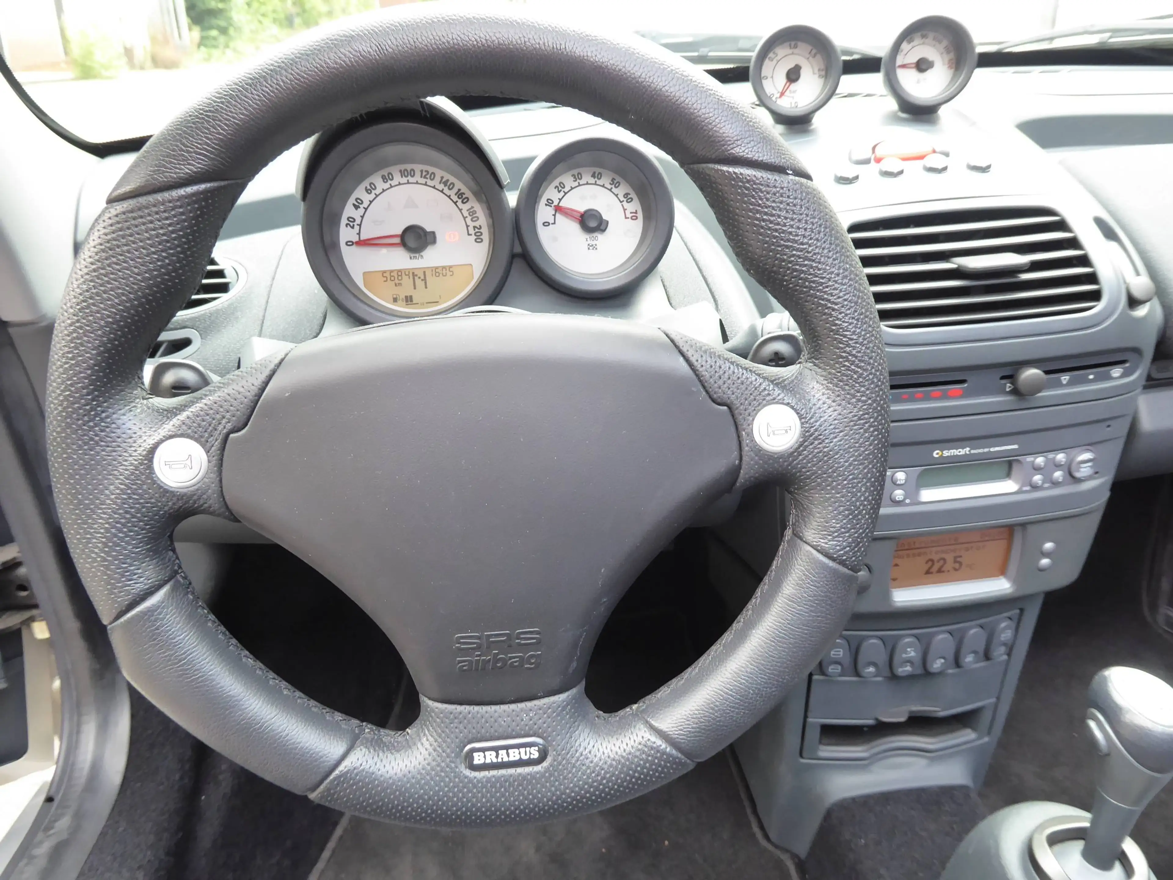 smart roadster origi. 5.642km 1. Hd Brabus Räder Leder Tempom. — photo 5