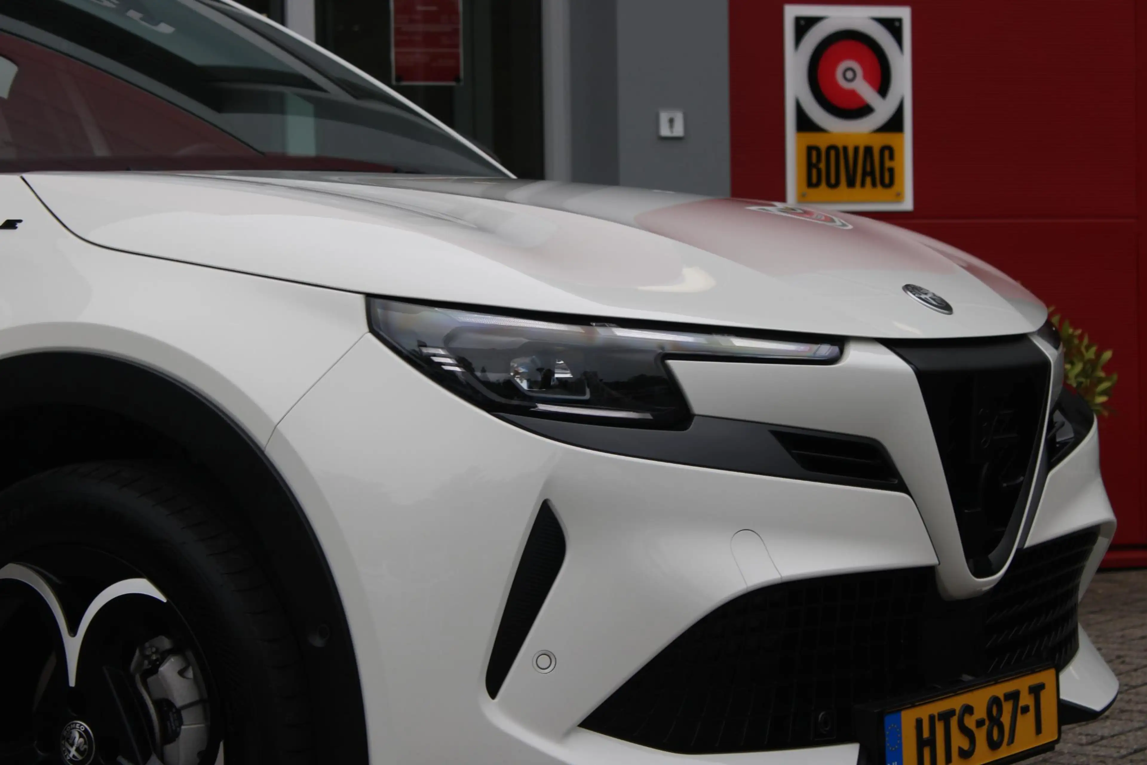 Alfa Romeo Junior 1.2 145PK AUTOMAAT Hybrid IBRIDA SPECIALE | PANORA — photo 10
