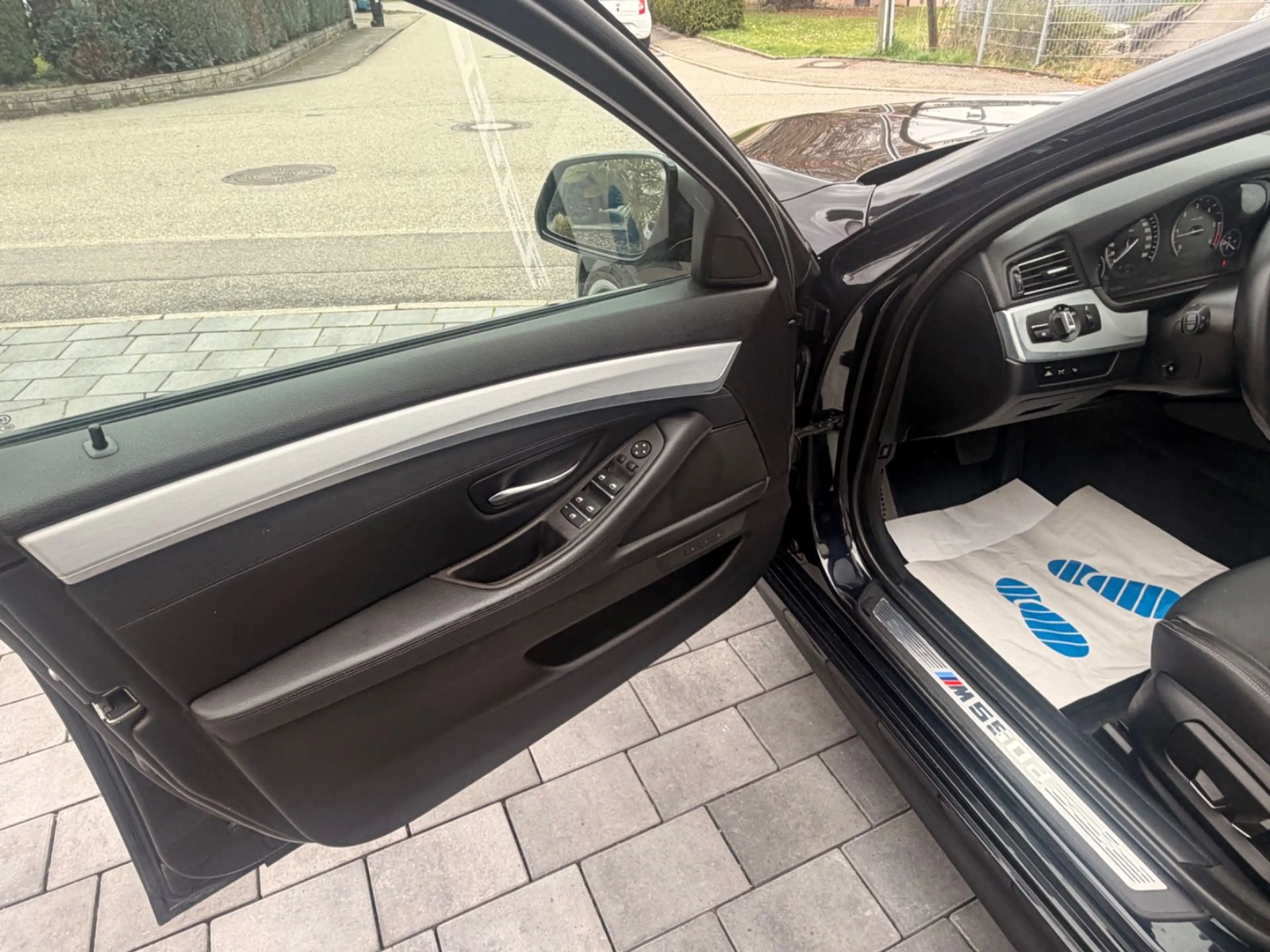BMW 550 d 5 Touring f11 d xDrive 1.Hand — photo 9