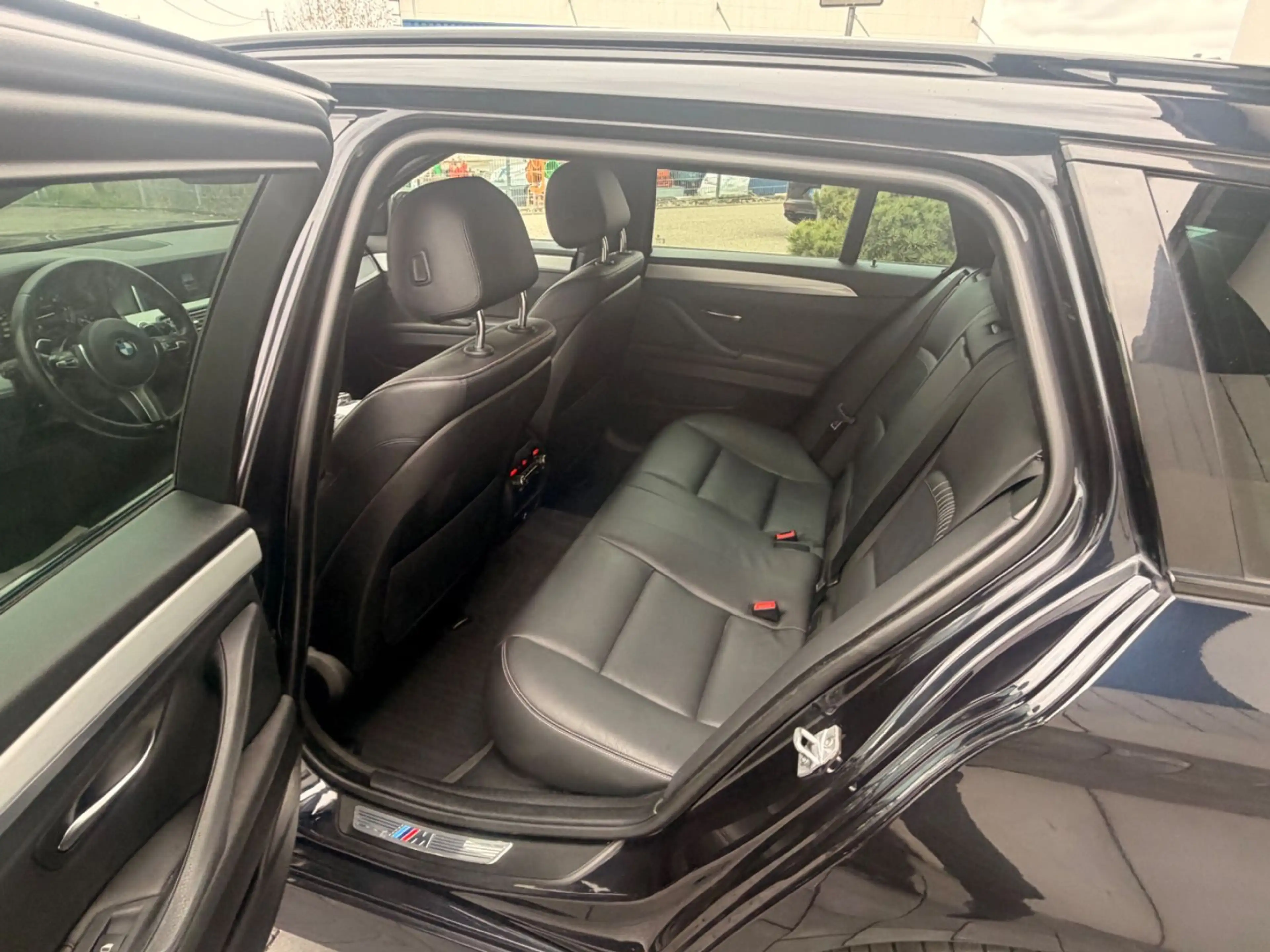 BMW 550 d 5 Touring f11 d xDrive 1.Hand — photo 13