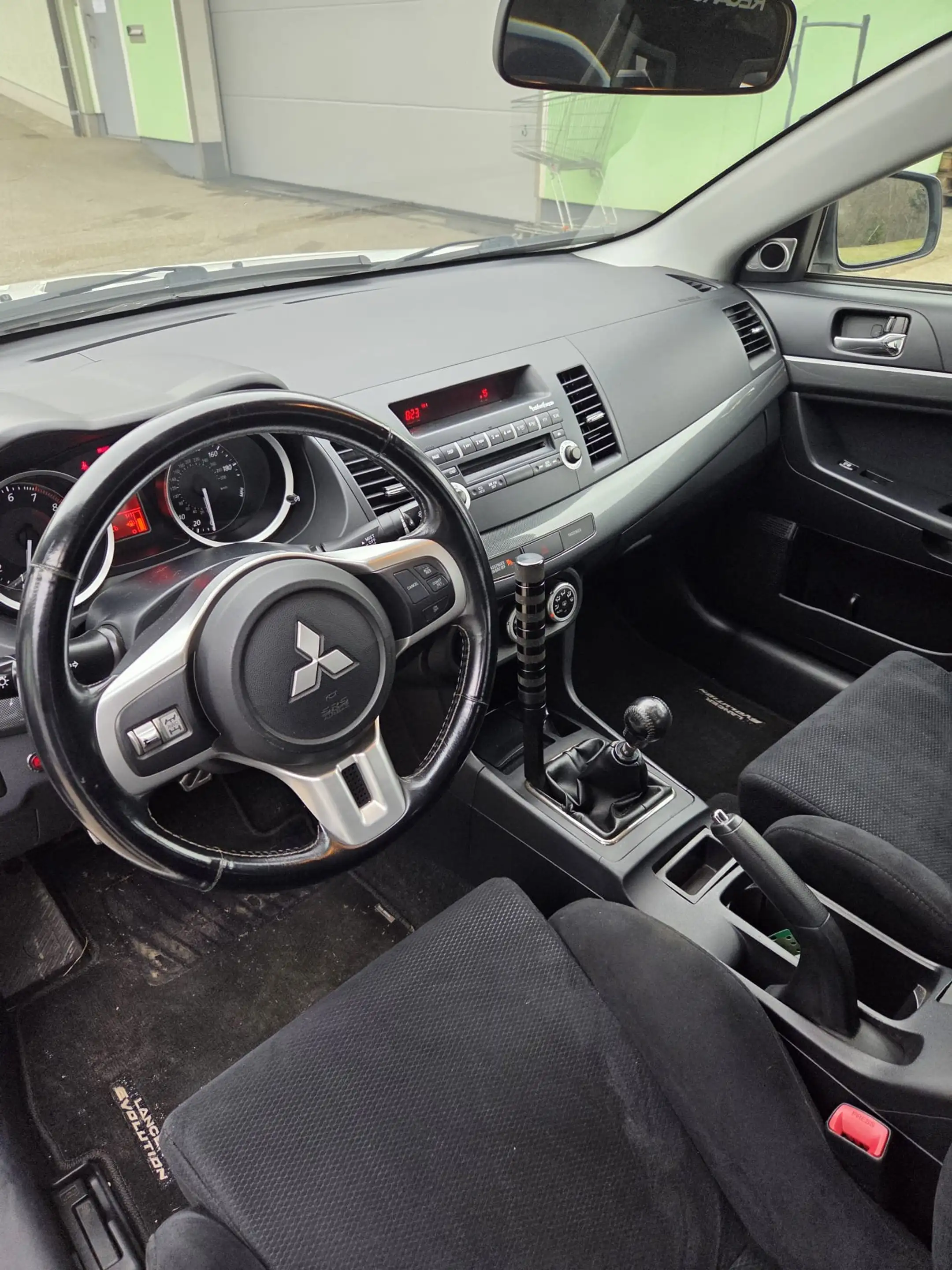 Mitsubishi Lancer Lancer Evolution GSR Evolution GSR — photo 7