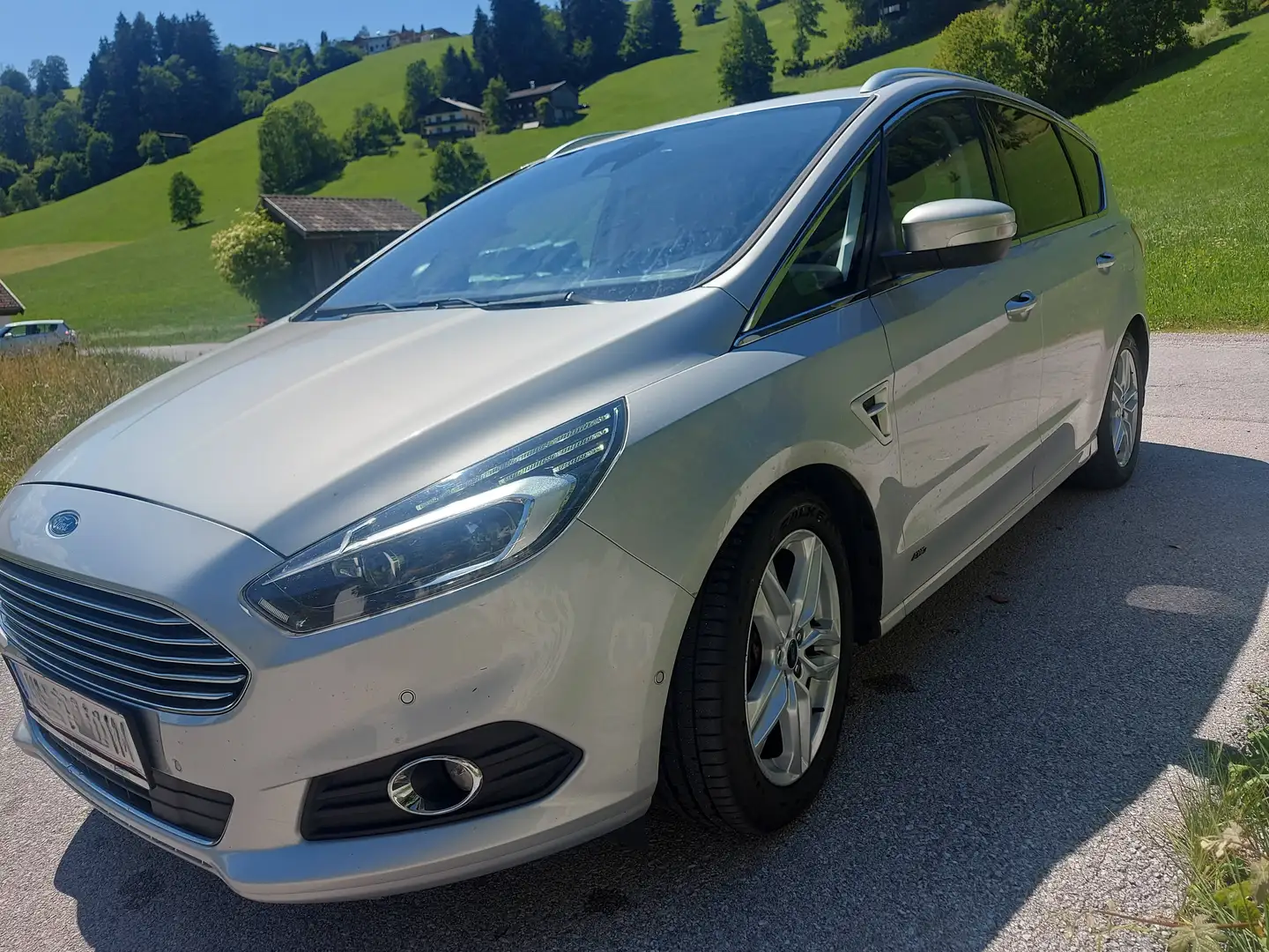 Ford S-Max S-MAX Titanium 2.0 TDCi AWD Auto-Start/Stop Aut. Titanium Silber - 1
