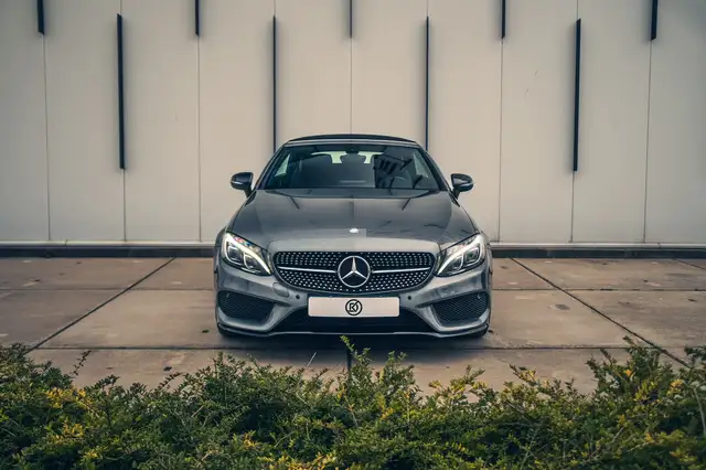 Mercedes-Benz C-Class view 2