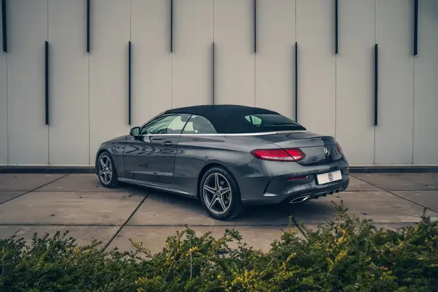 Mercedes-Benz C-Class view 7