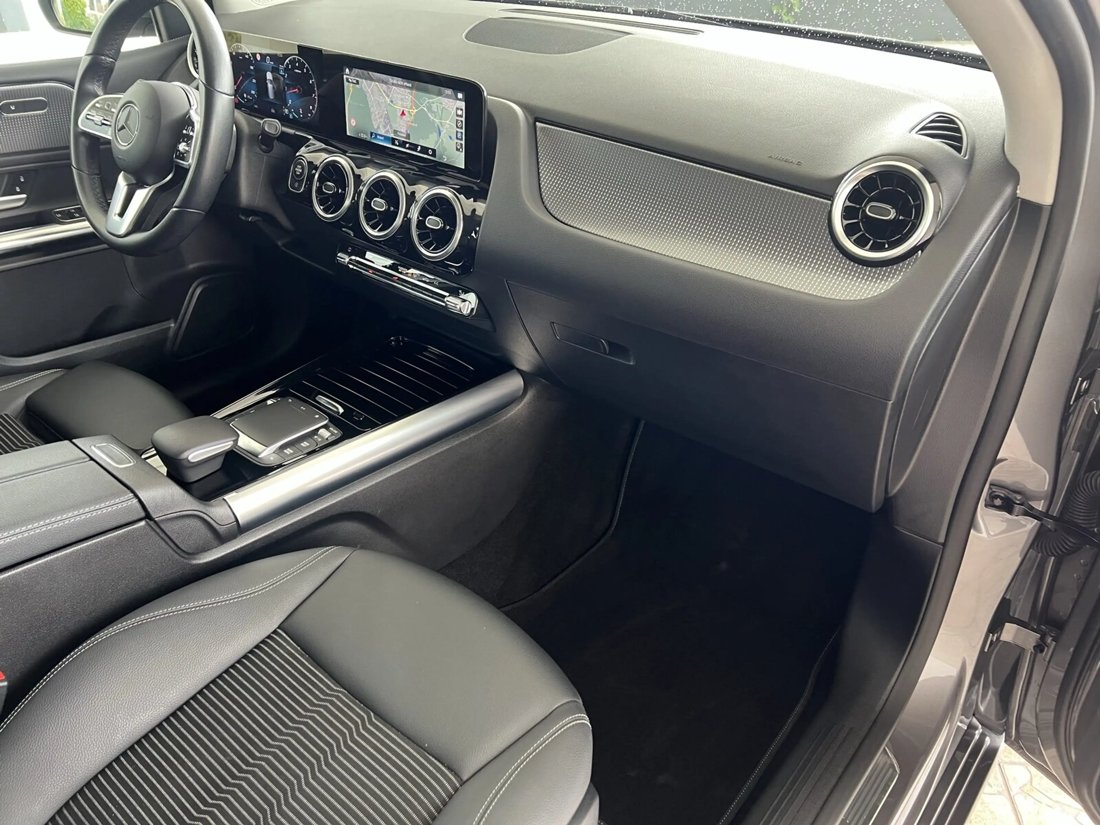 Mercedes-Benz B 200 B 200 Progressive/Navi/Distronic/LED/AHK/Sitzhzg — photo 11