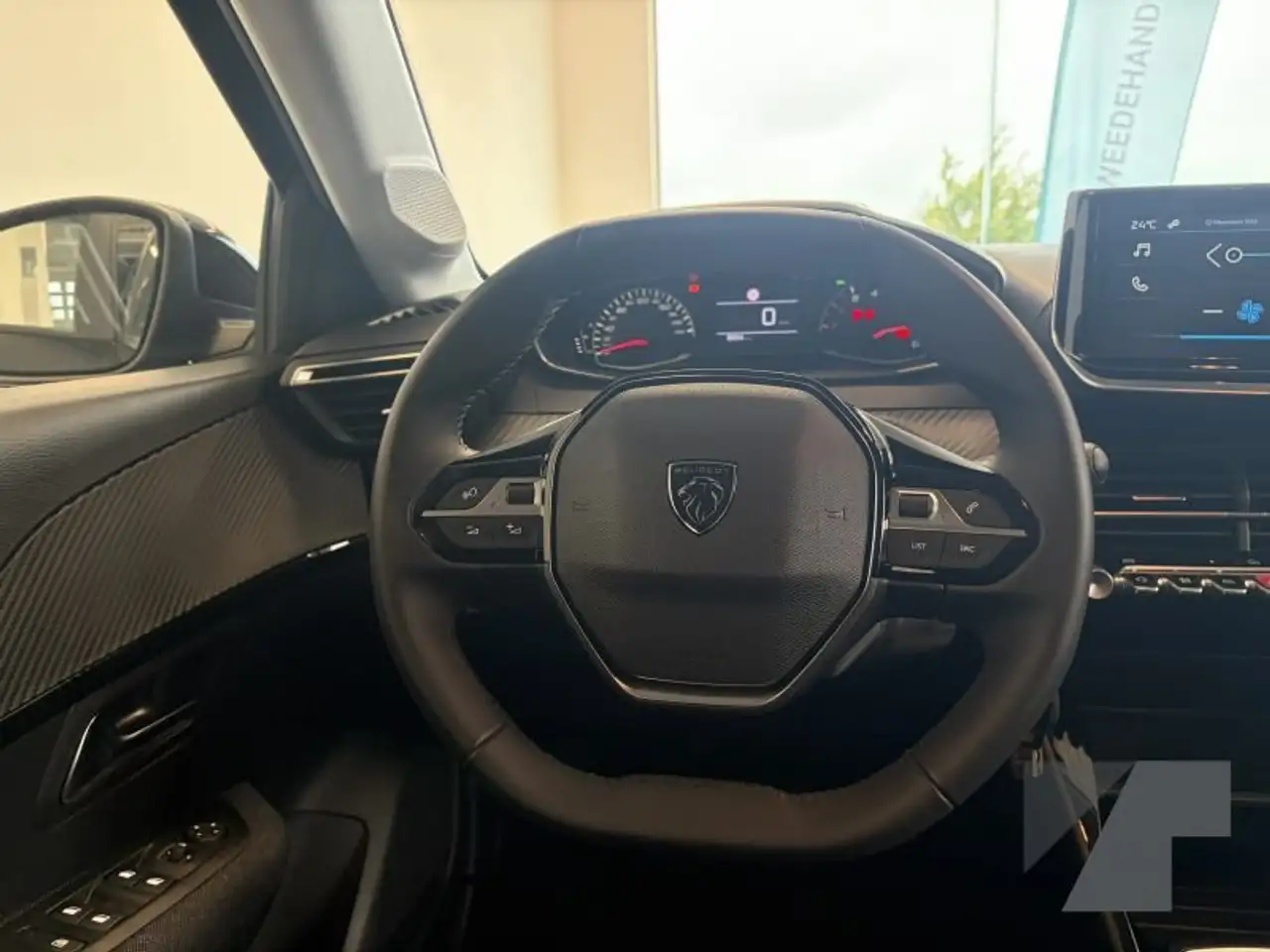 Peugeot 208 Style, миниатюра 14