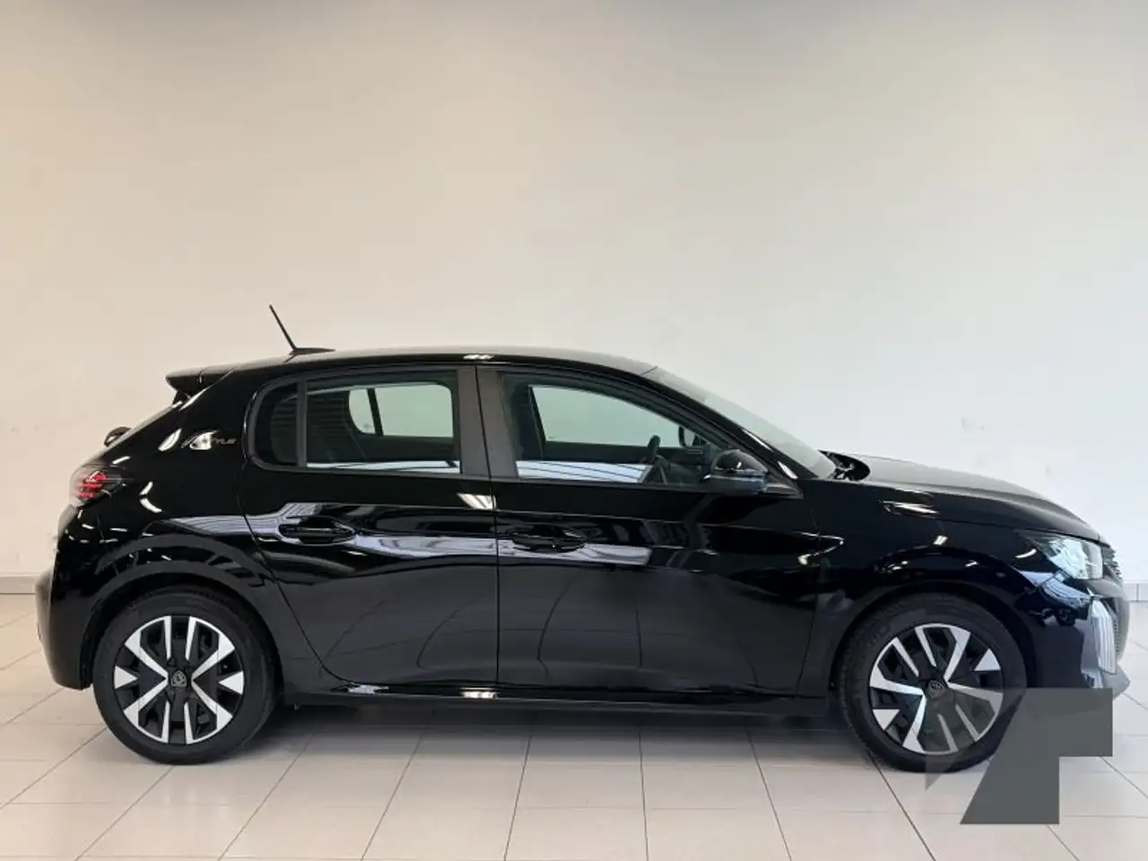 Peugeot 208 Style, миниатюра 6