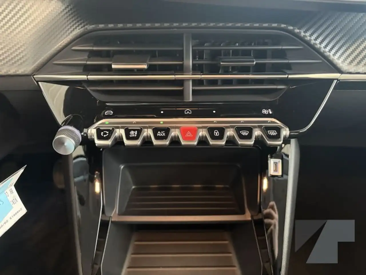 Peugeot 208 Style, миниатюра 15