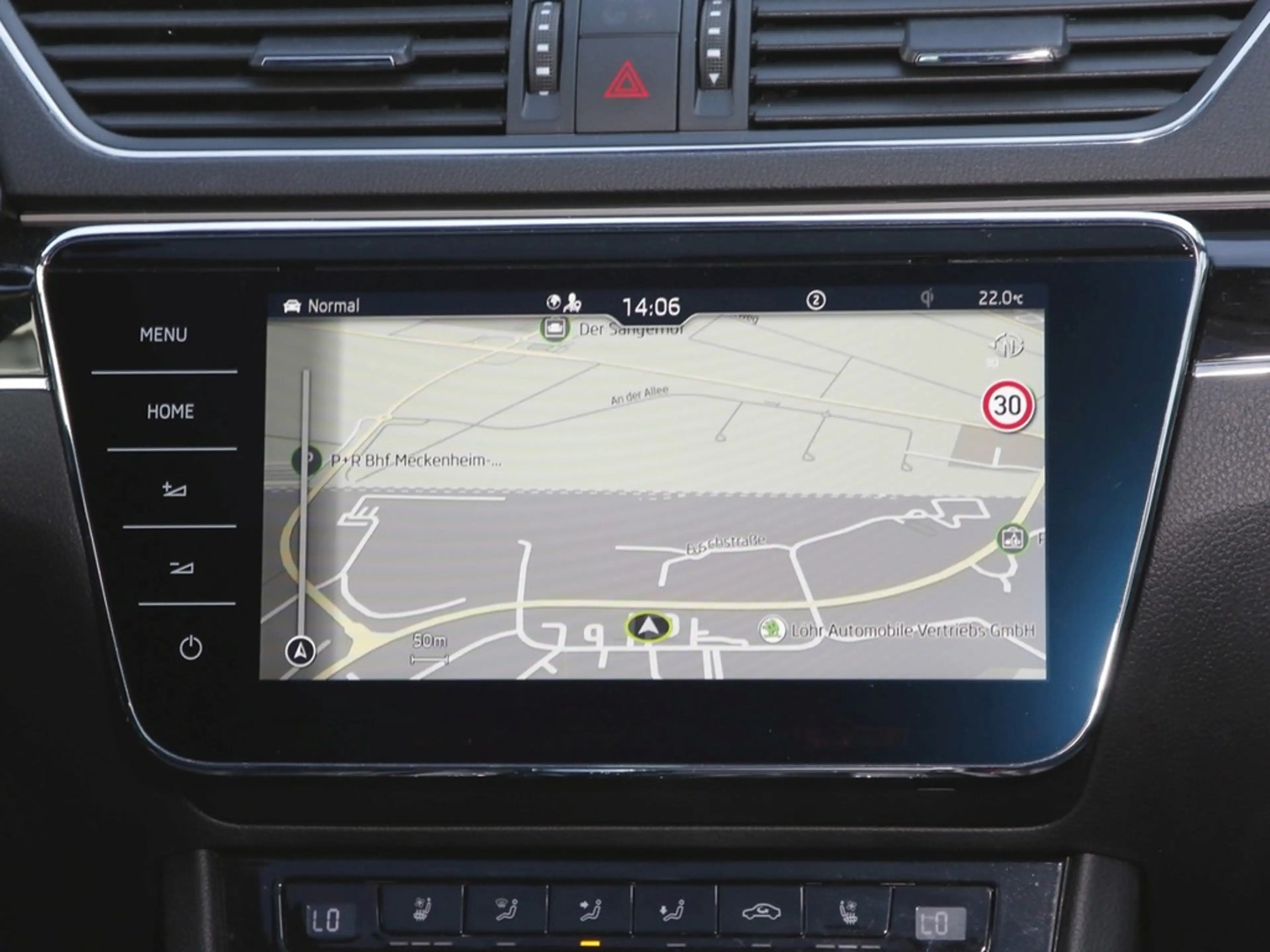 Skoda Superb Combi 2.0 TDI L&K Laurin & Klement 19" — photo 13