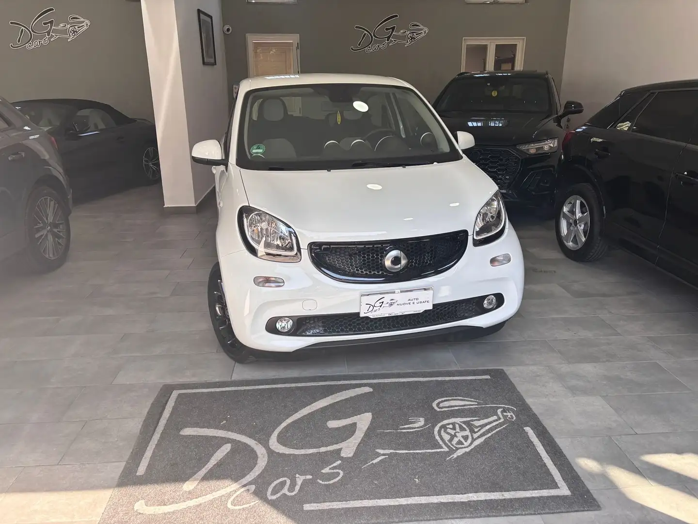 smart forFour Forfour 1.0 Passion 71cv twinamic Blanc - 1