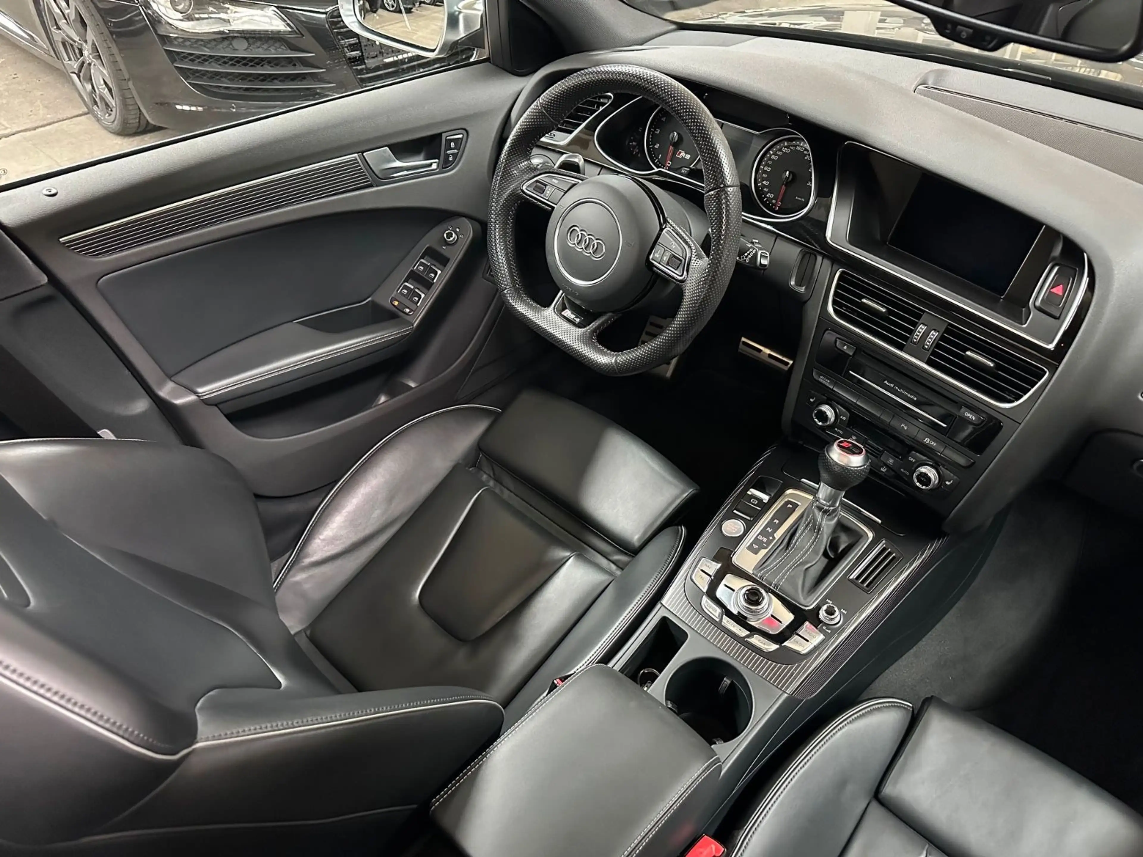 Audi RS4 B8 Avant 4.2 FSI SERVICE/BREMSEN/REIFEN neu! — photo 17